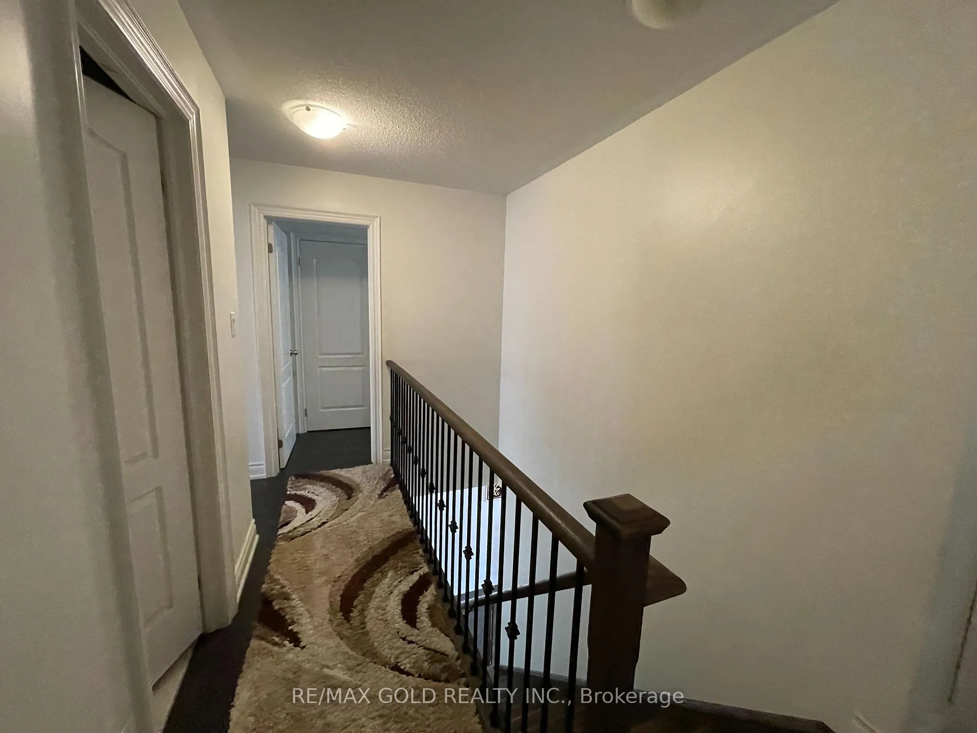 Photo 25 of 36 Brushwood Drive, Brampton, Bram West — HOMEH
