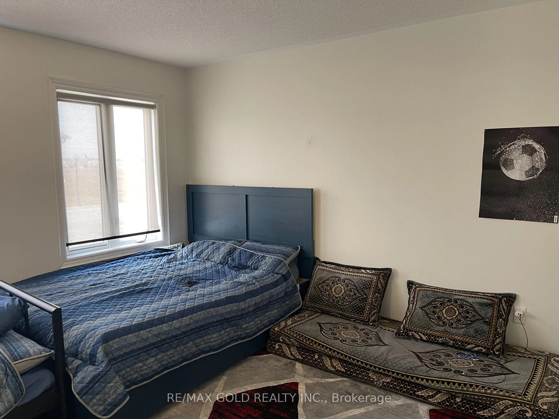 Photo 26 of 36 Brushwood Drive, Brampton, Bram West — HOMEH