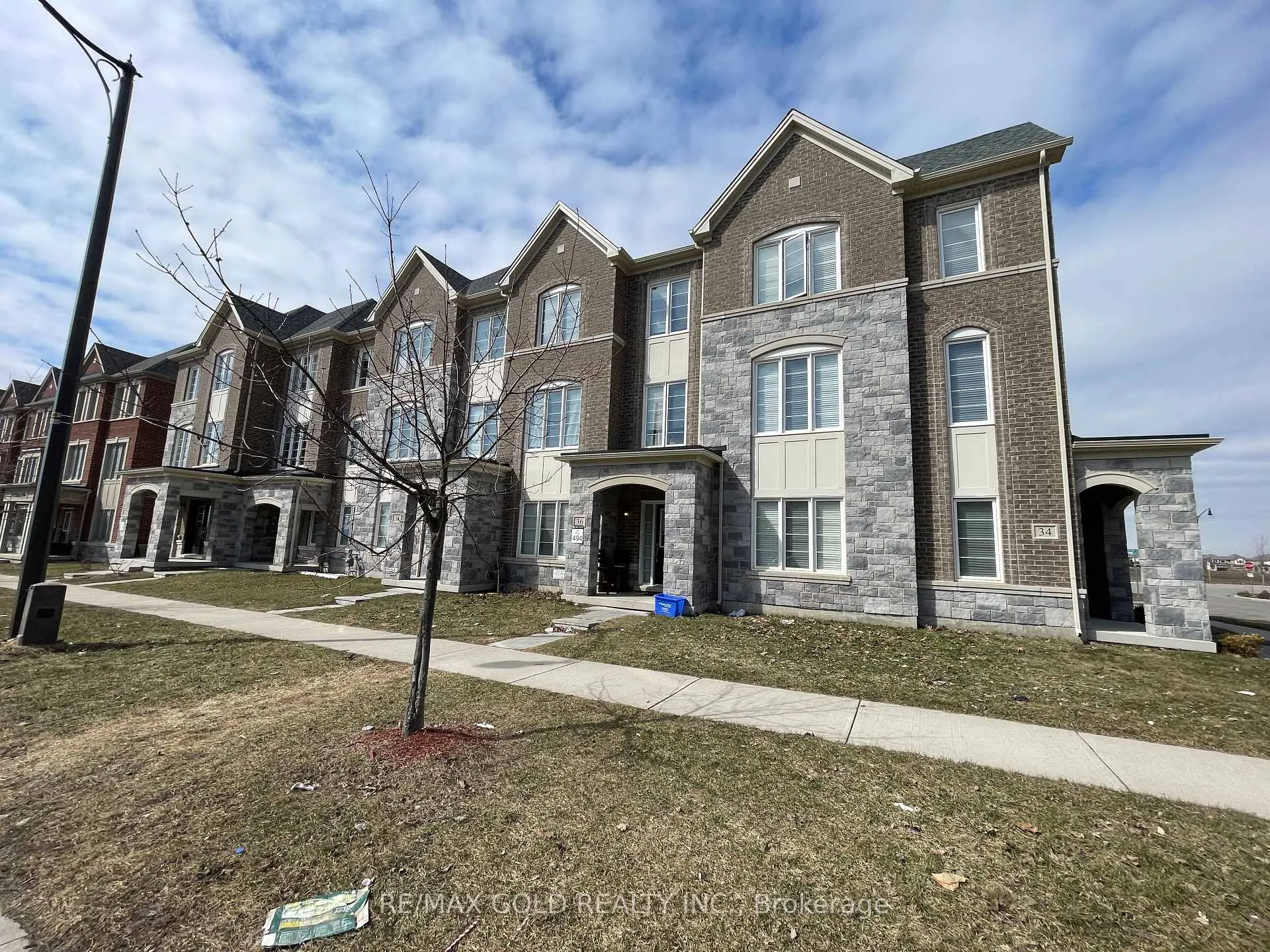 Photo 31 of 36 Brushwood Drive, Brampton, Bram West — HOMEH