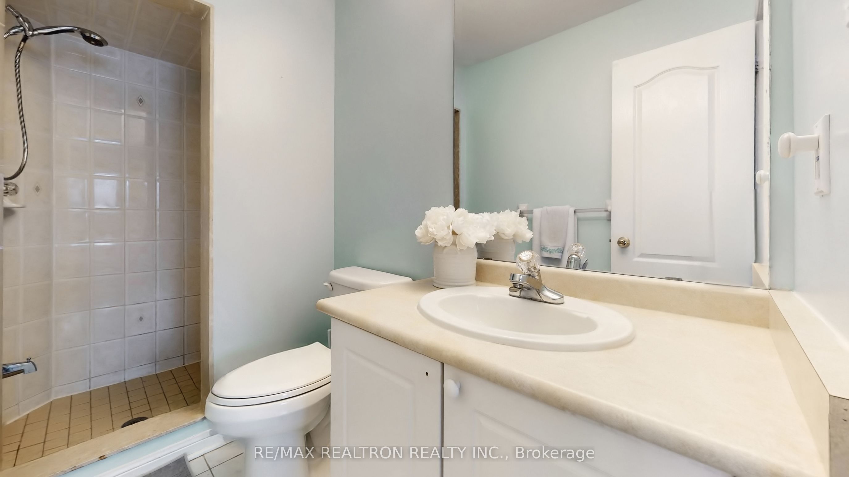 Photo 21 of 24 Glendennan Avenue, Markham, Cornell — HOMEH