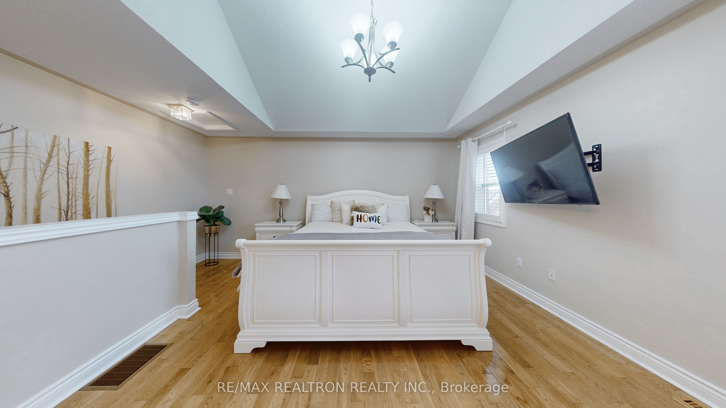 Photo 32 of 24 Glendennan Avenue, Markham, Cornell — HOMEH