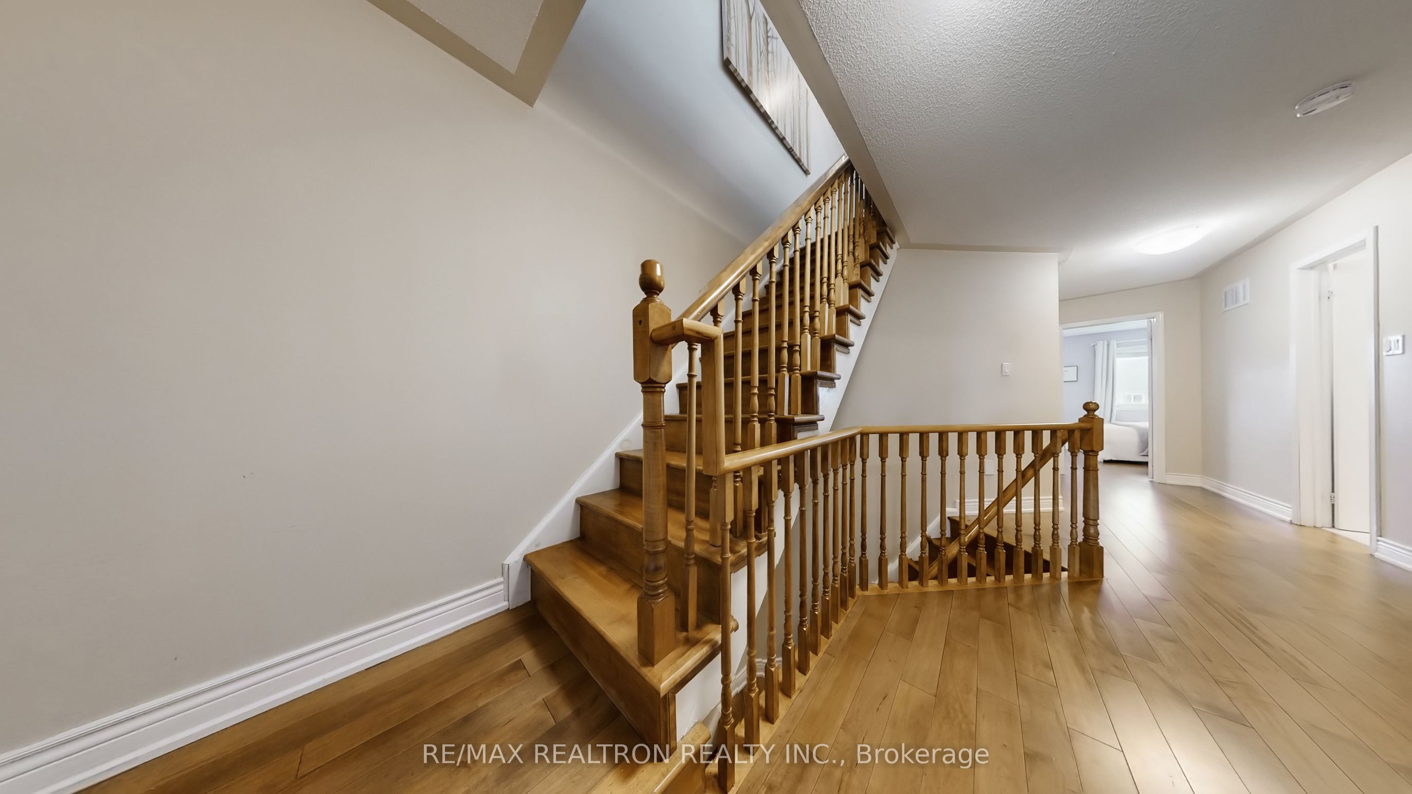 Photo 30 of 24 Glendennan Avenue, Markham, Cornell — HOMEH