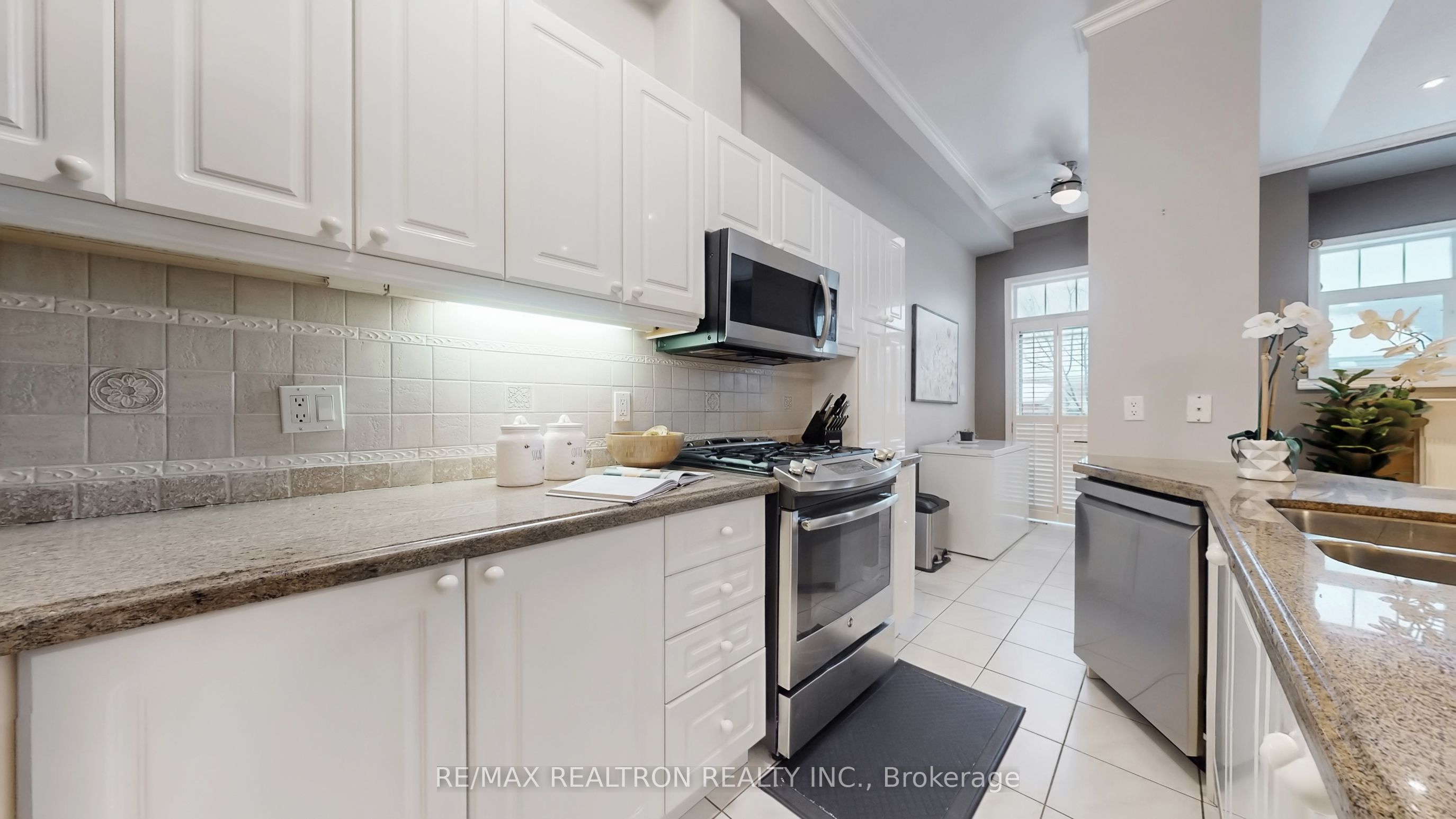Photo 13 of 24 Glendennan Avenue, Markham, Cornell — HOMEH