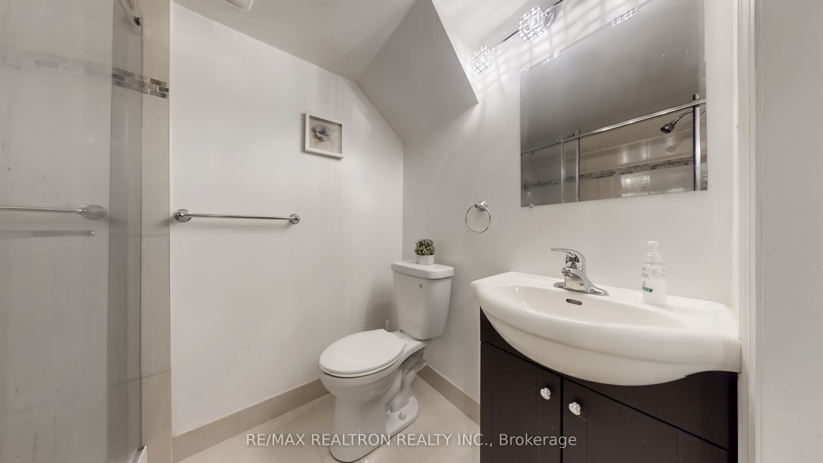 Photo 42 of 24 Glendennan Avenue, Markham, Cornell — HOMEH