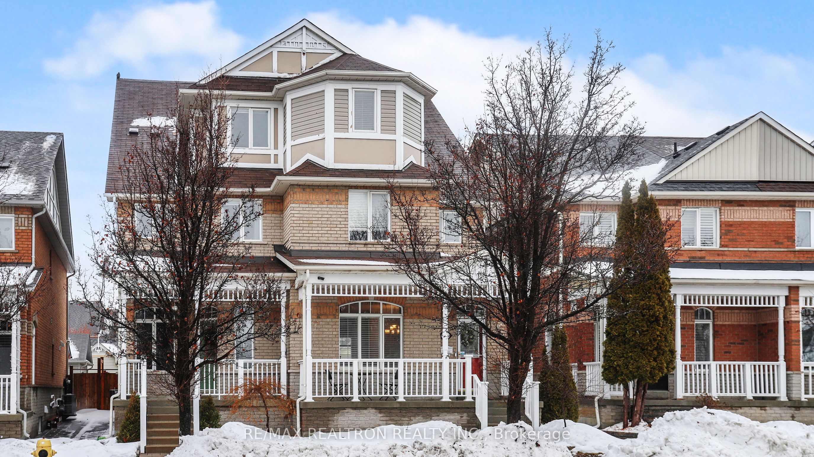 Photo 3 of 24 Glendennan Avenue, Markham, Cornell — HOMEH