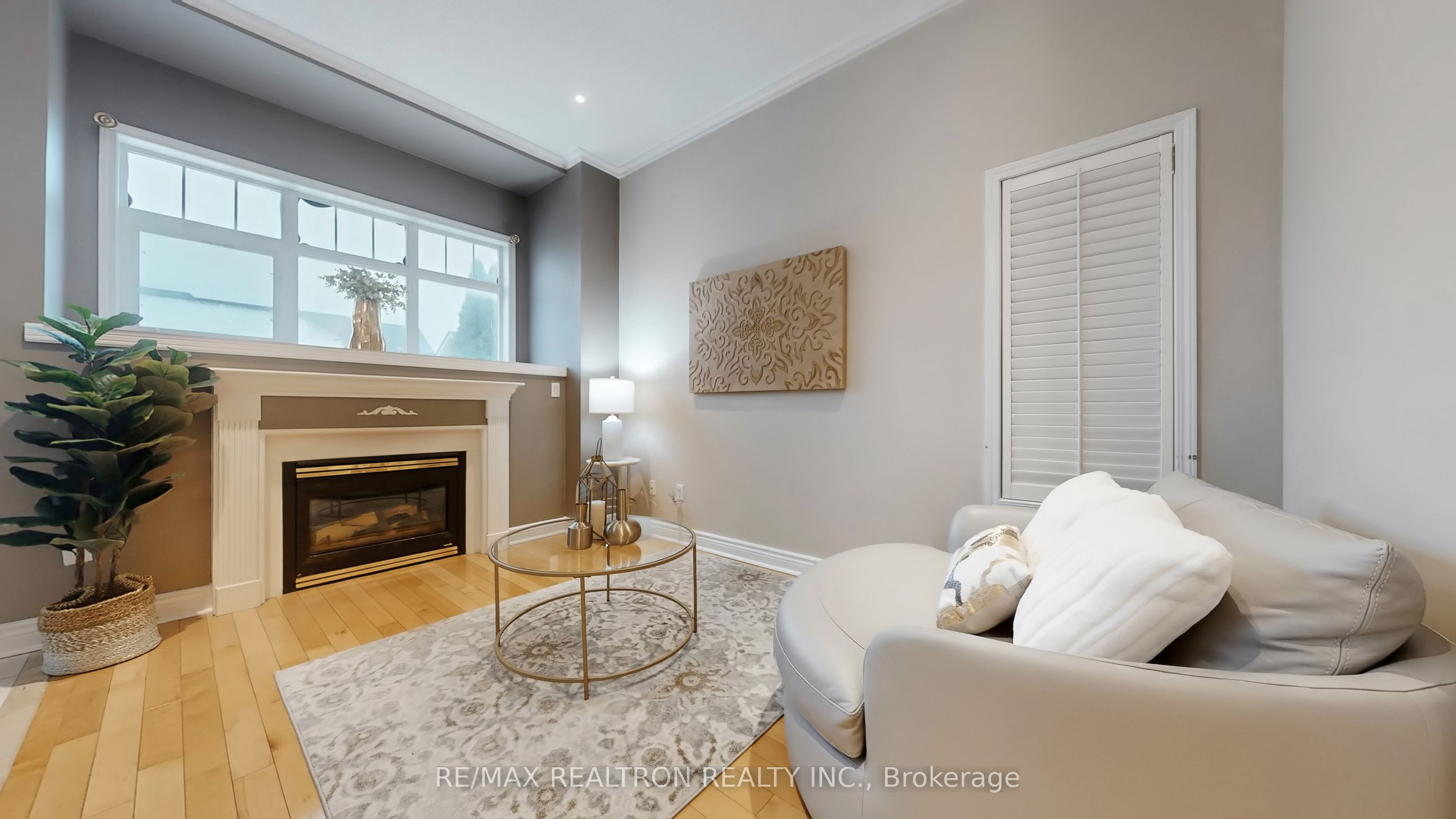 Photo 9 of 24 Glendennan Avenue, Markham, Cornell — HOMEH
