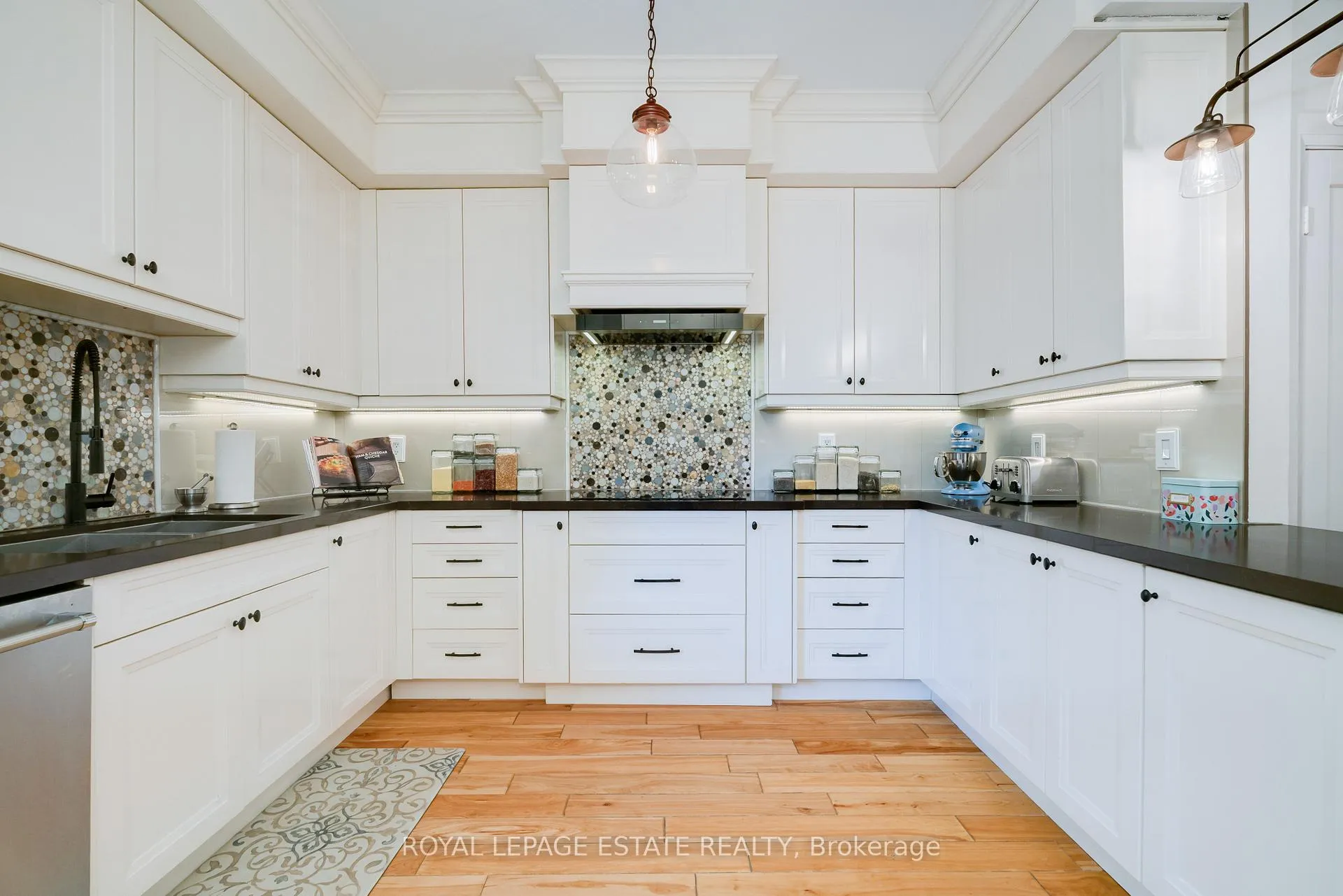 Photo 12 of 18 Bastedo Avenue, Toronto, Woodbine Corridor — HOMEH