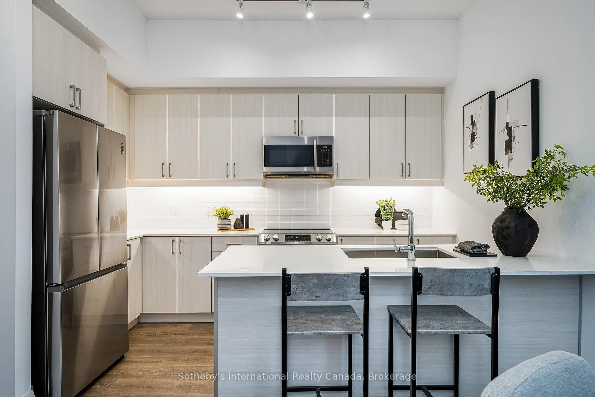 Photo 3 of Unit 301, 1 Hume Street, Collingwood — HOMEH