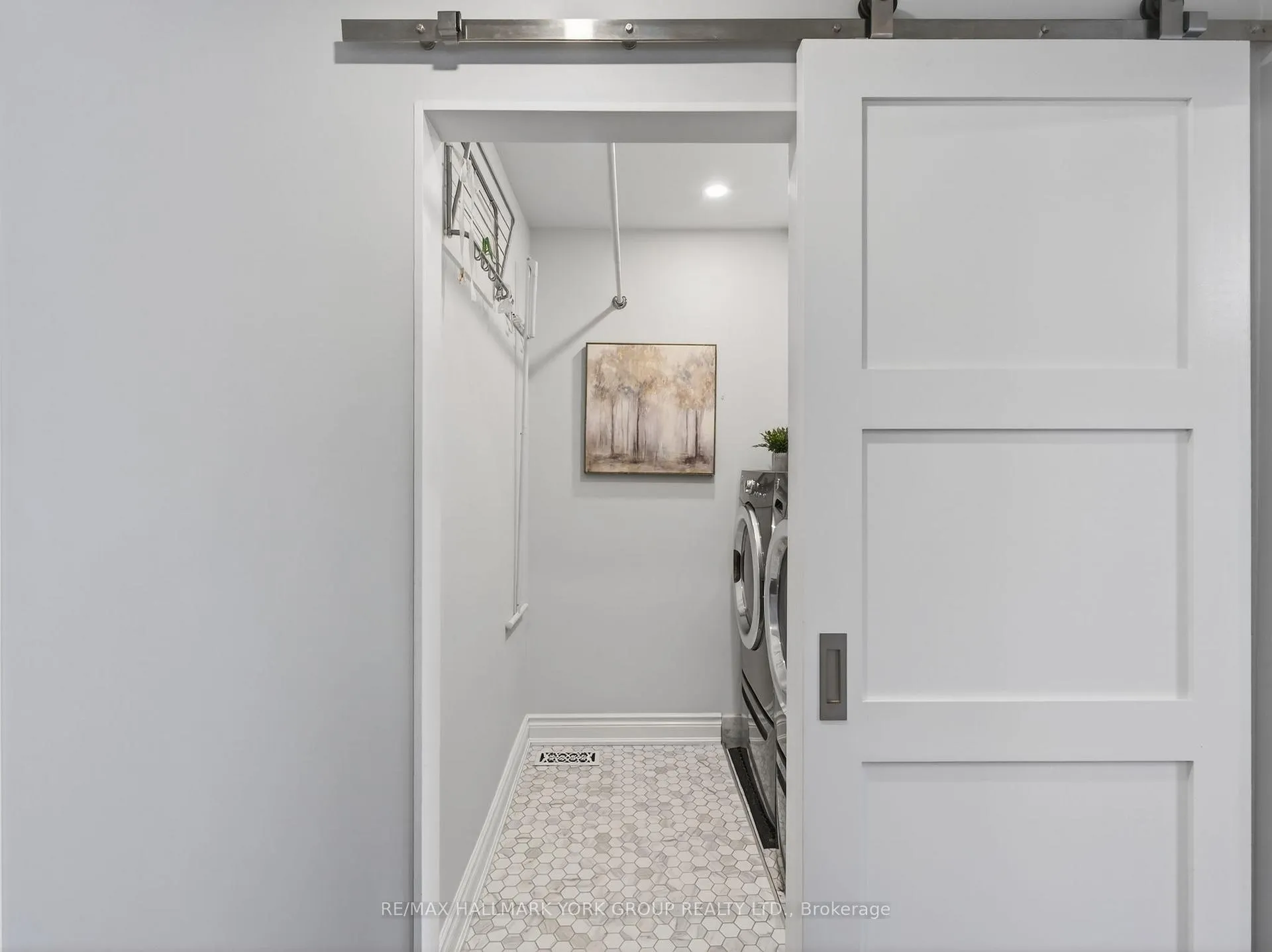 Photo 40 of 18 Rush Road, Aurora, Bayview Wellington — HOMEH
