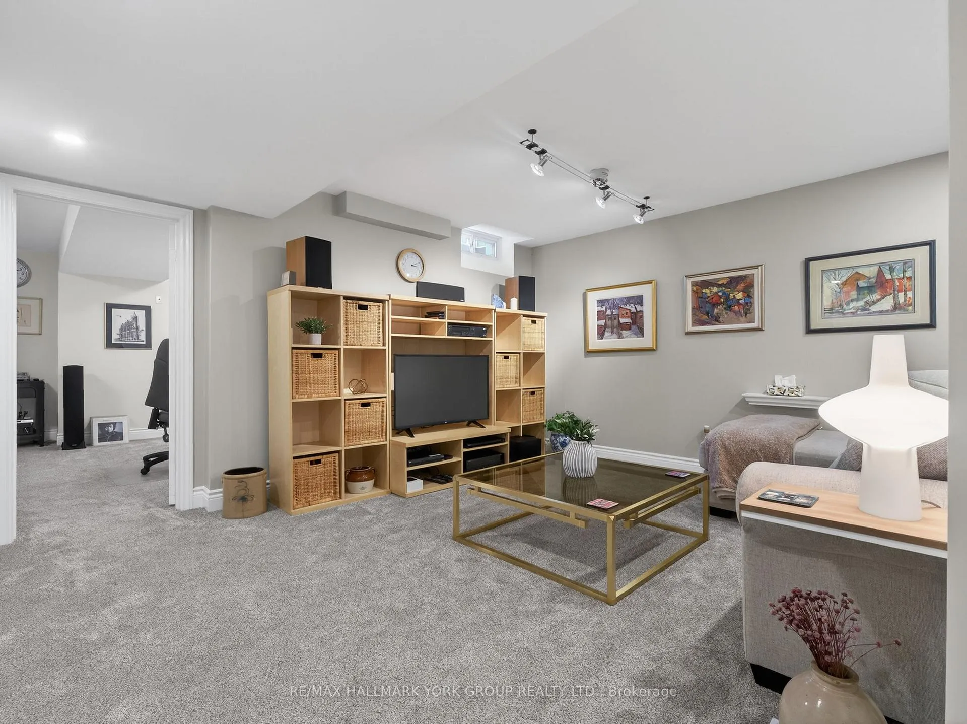 Photo 44 of 18 Rush Road, Aurora, Bayview Wellington — HOMEH