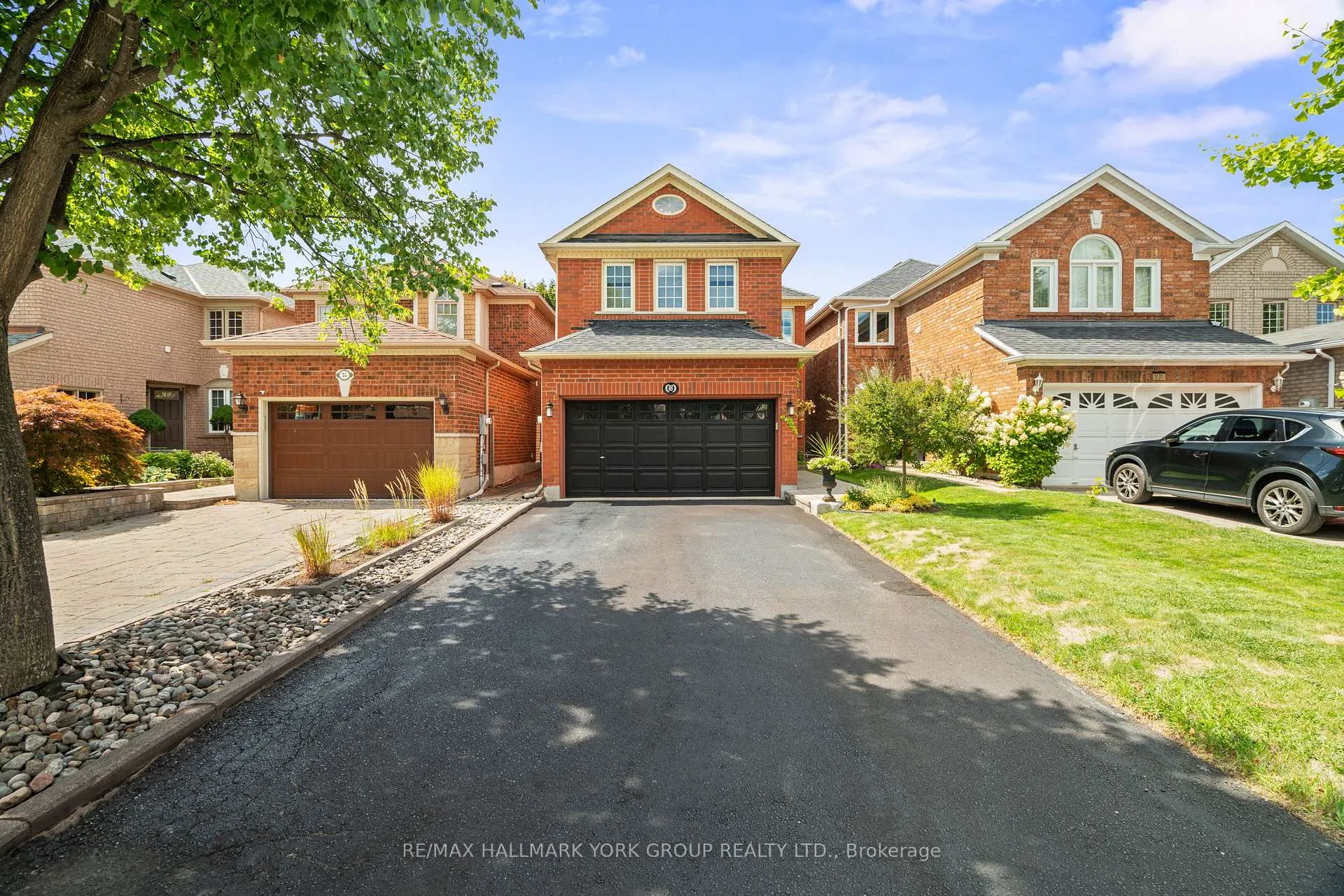 Photo 48 of 18 Rush Road, Aurora, Bayview Wellington — HOMEH