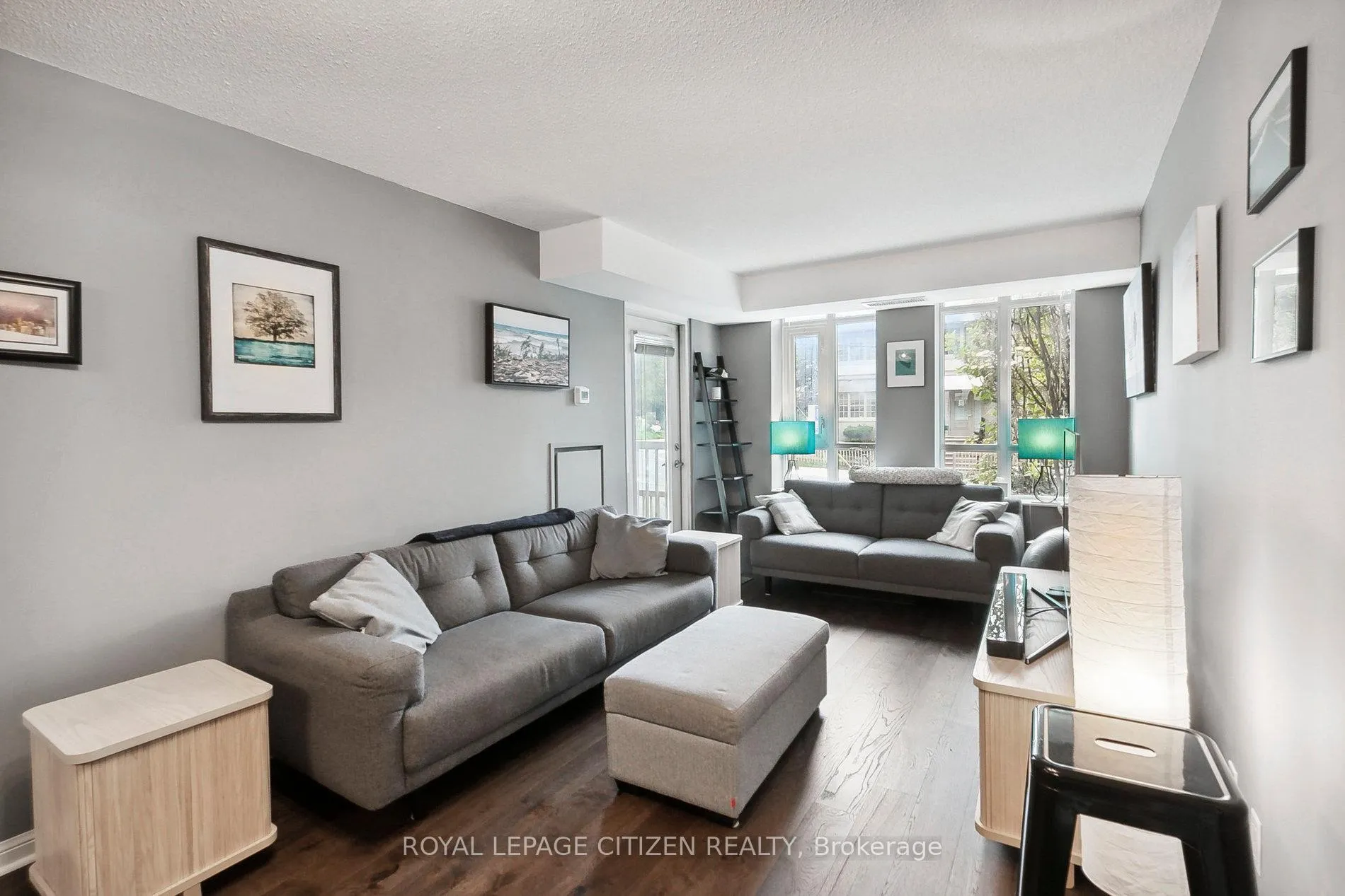 Photo 3 of Unit 121, 900 Mount Pleasant Road, Toronto, Mount Pleasant West — HOMEH