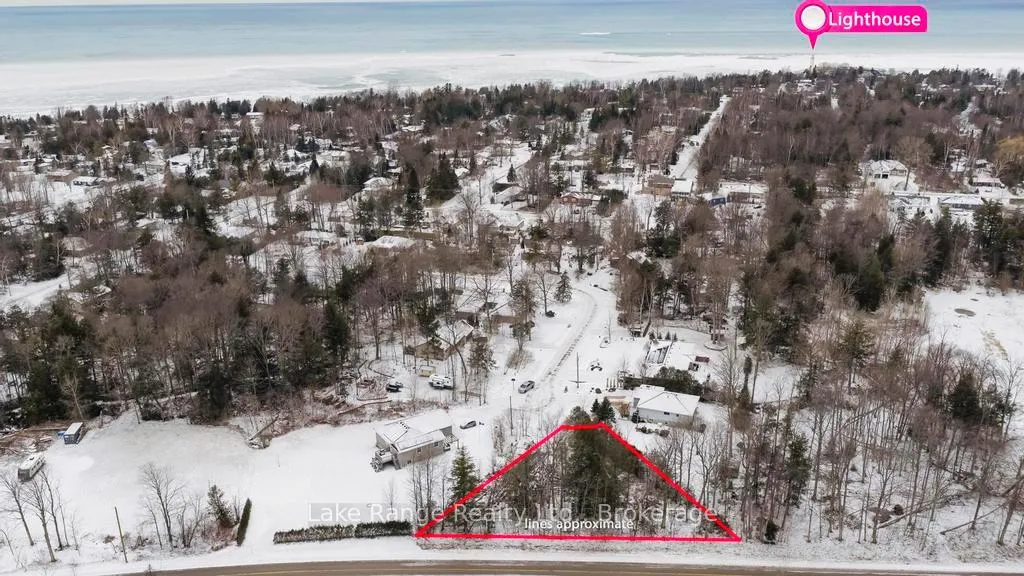 Photo 12 of 121 Onandago Place, Huron-Kinloss — HOMEH