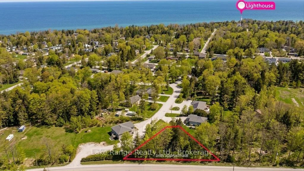 Photo 5 of 121 Onandago Place, Huron-Kinloss — HOMEH