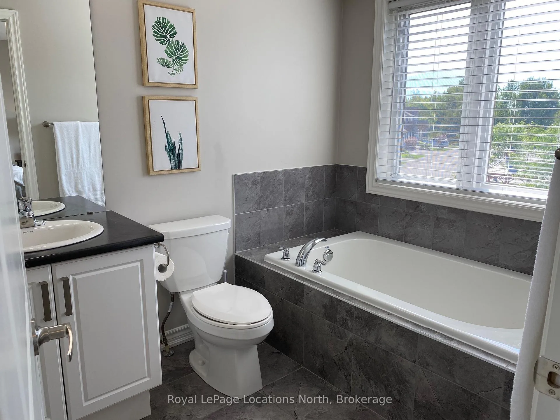 Photo 18 of 5 Kennedy Avenue, Collingwood — HOMEH