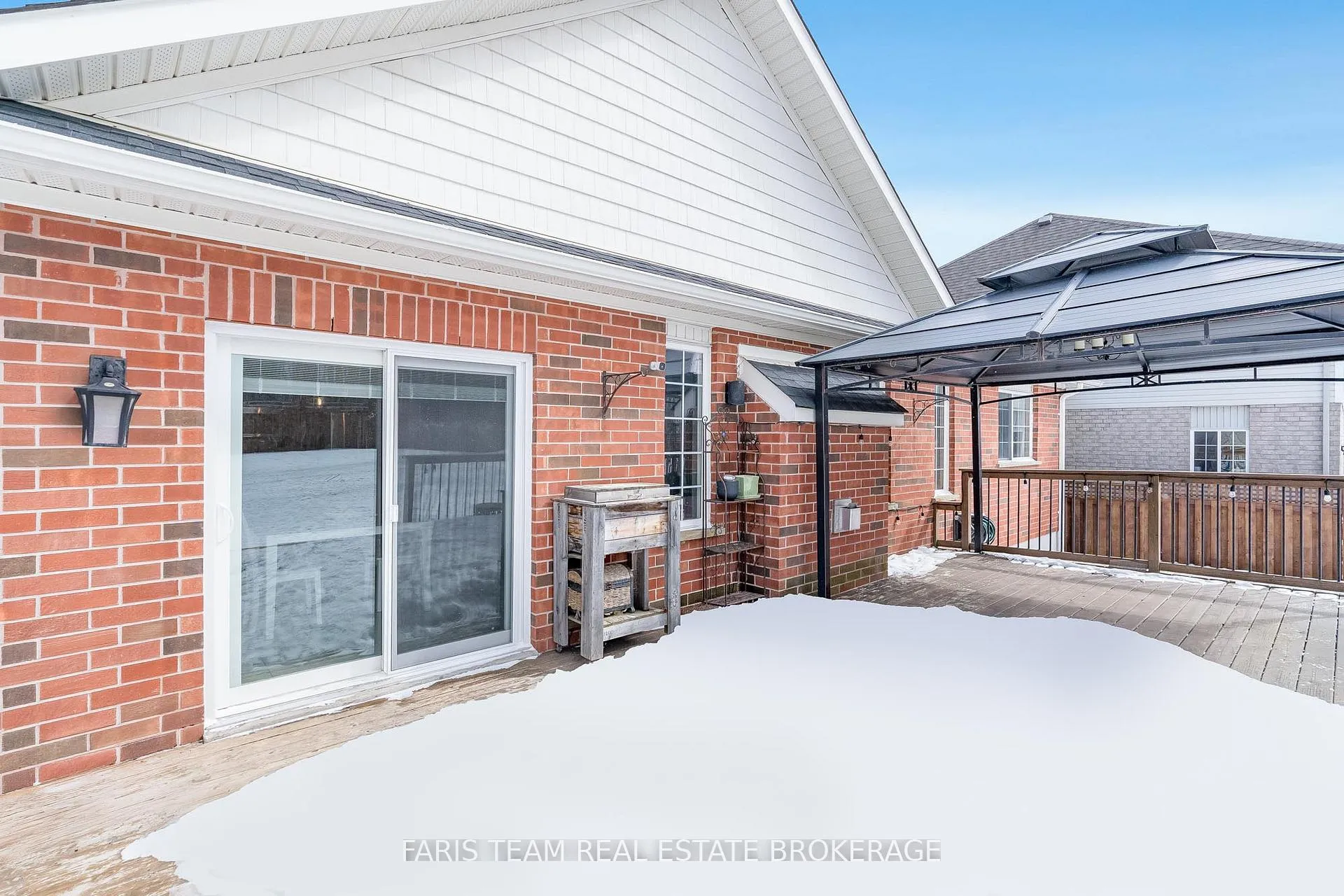 Photo 40 of 2 Thrushwood Drive, Barrie, 400 West — HOMEH