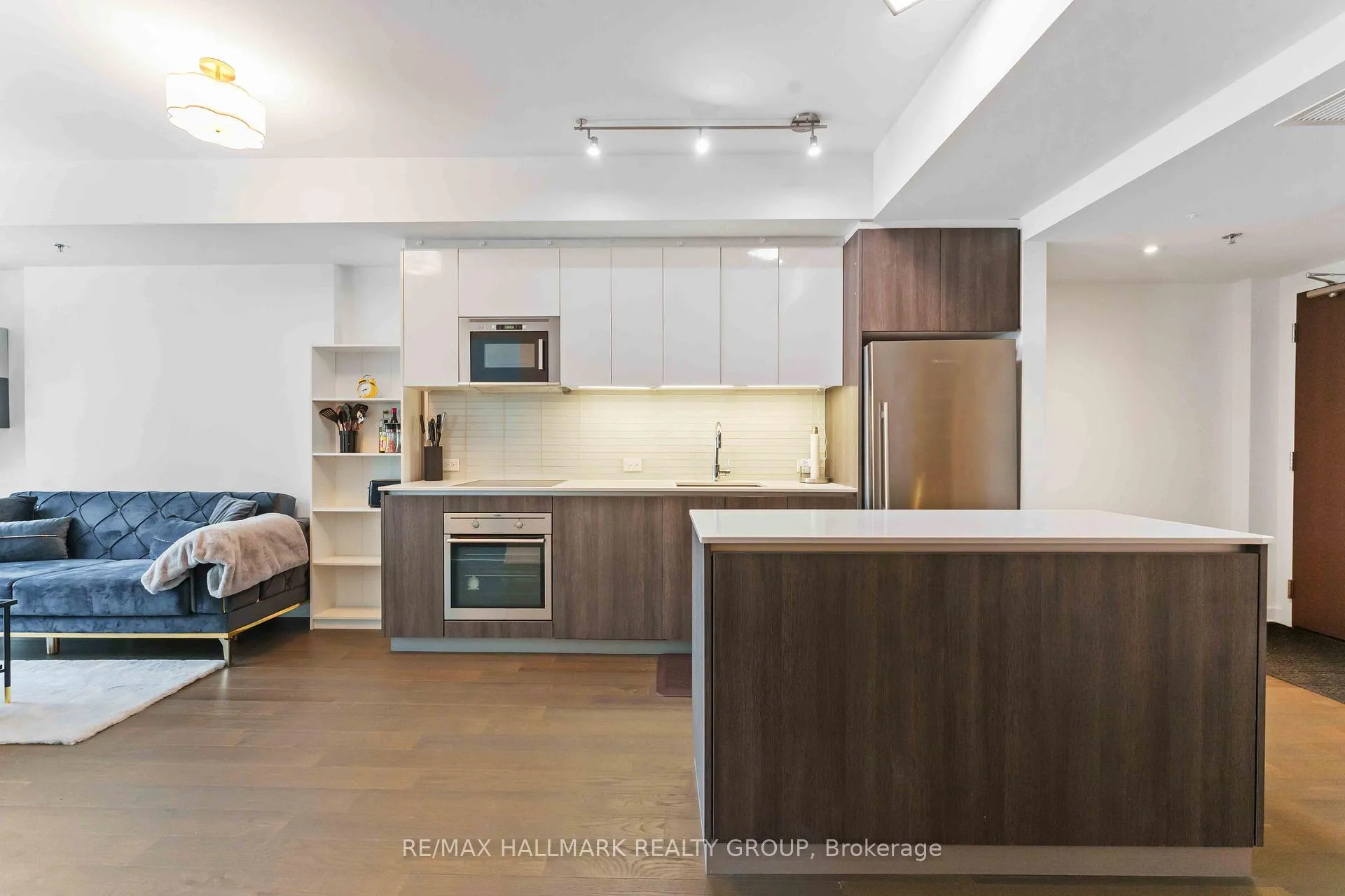 Photo 3 of Unit 801, 199 Slater Street, Ottawa, Ottawa Centre — HOMEH