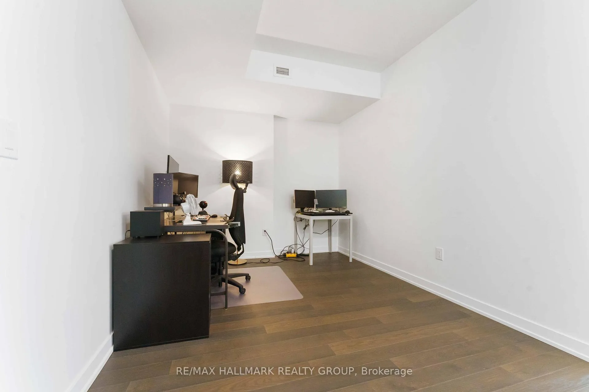 Photo 11 of Unit 801, 199 Slater Street, Ottawa, Ottawa Centre — HOMEH