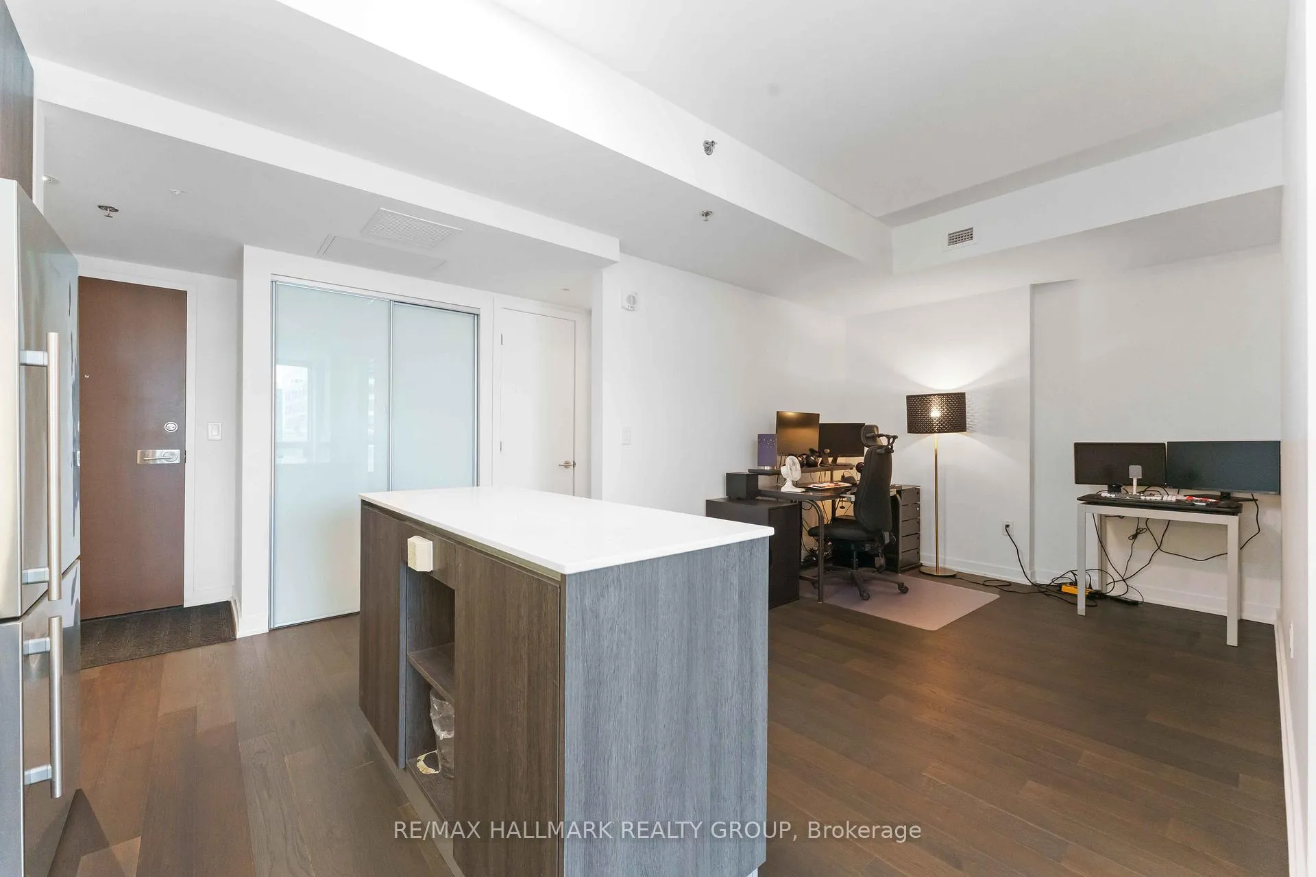 Photo 12 of Unit 801, 199 Slater Street, Ottawa, Ottawa Centre — HOMEH