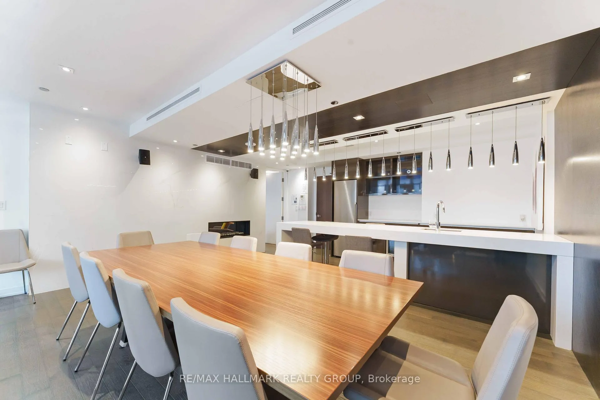 Photo 22 of Unit 801, 199 Slater Street, Ottawa, Ottawa Centre — HOMEH