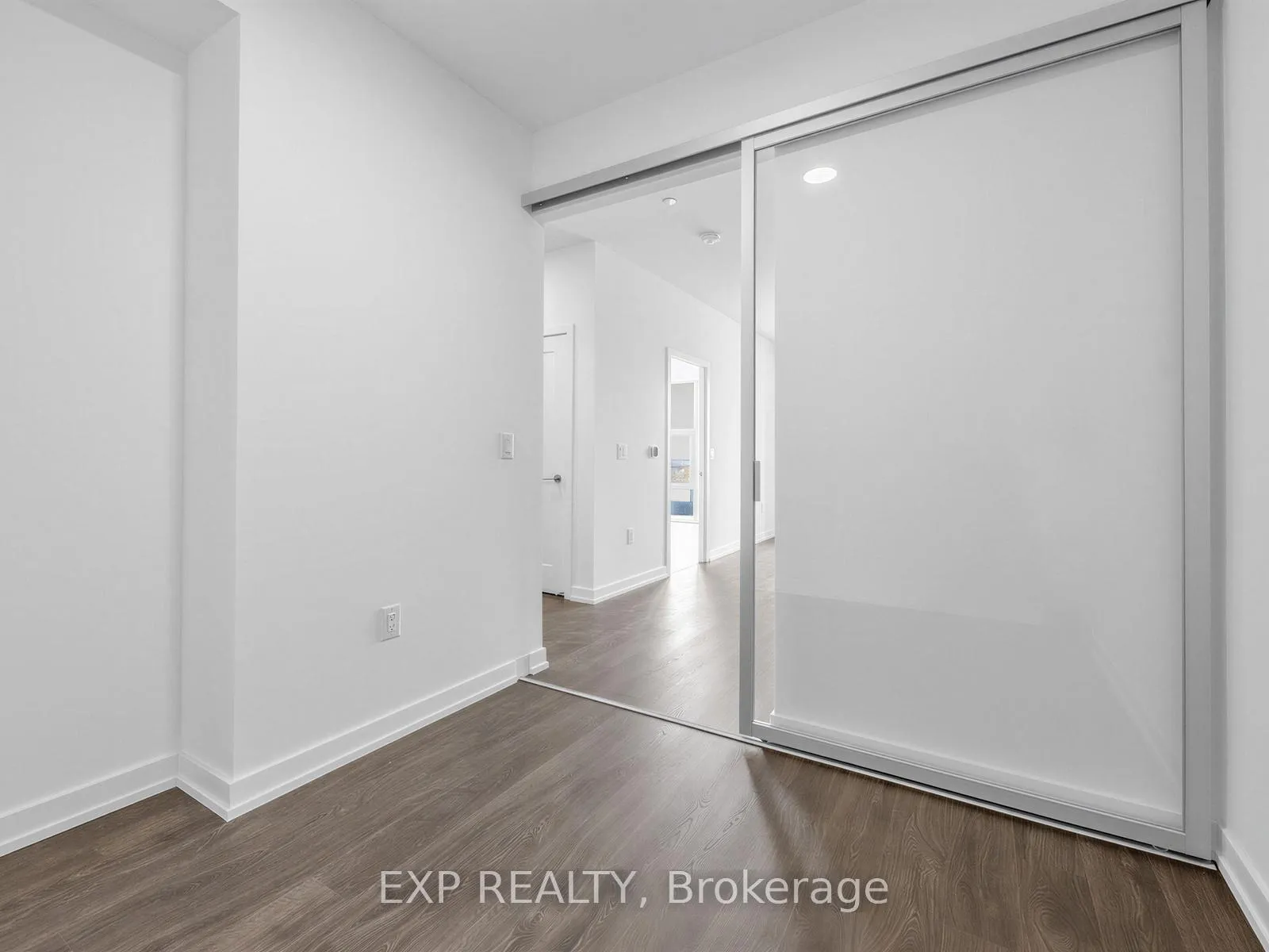 Photo 8 of Unit B-721, 9751 Markham Road, Markham, Greensborough — HOMEH