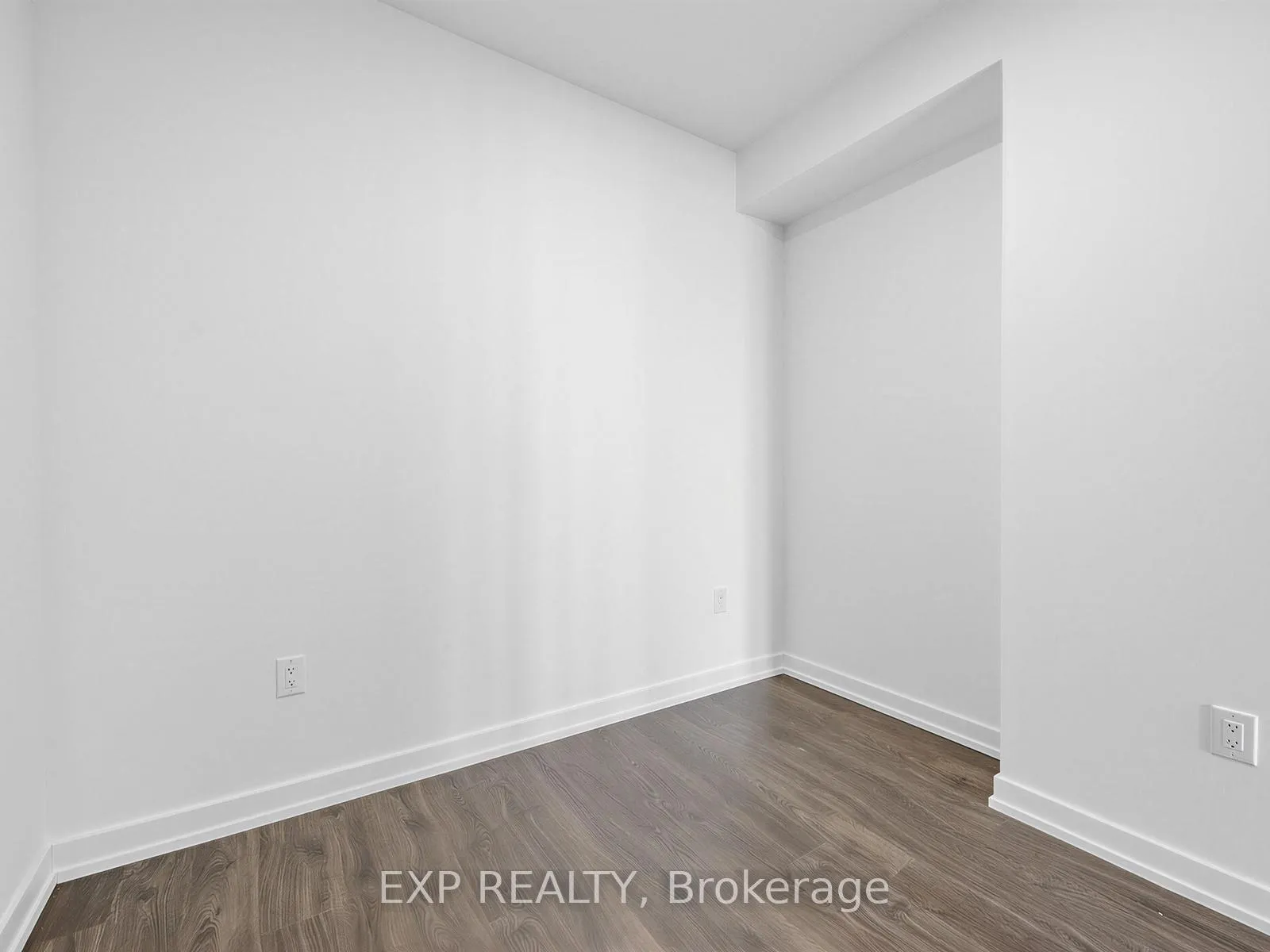 Photo 9 of Unit B-721, 9751 Markham Road, Markham, Greensborough — HOMEH