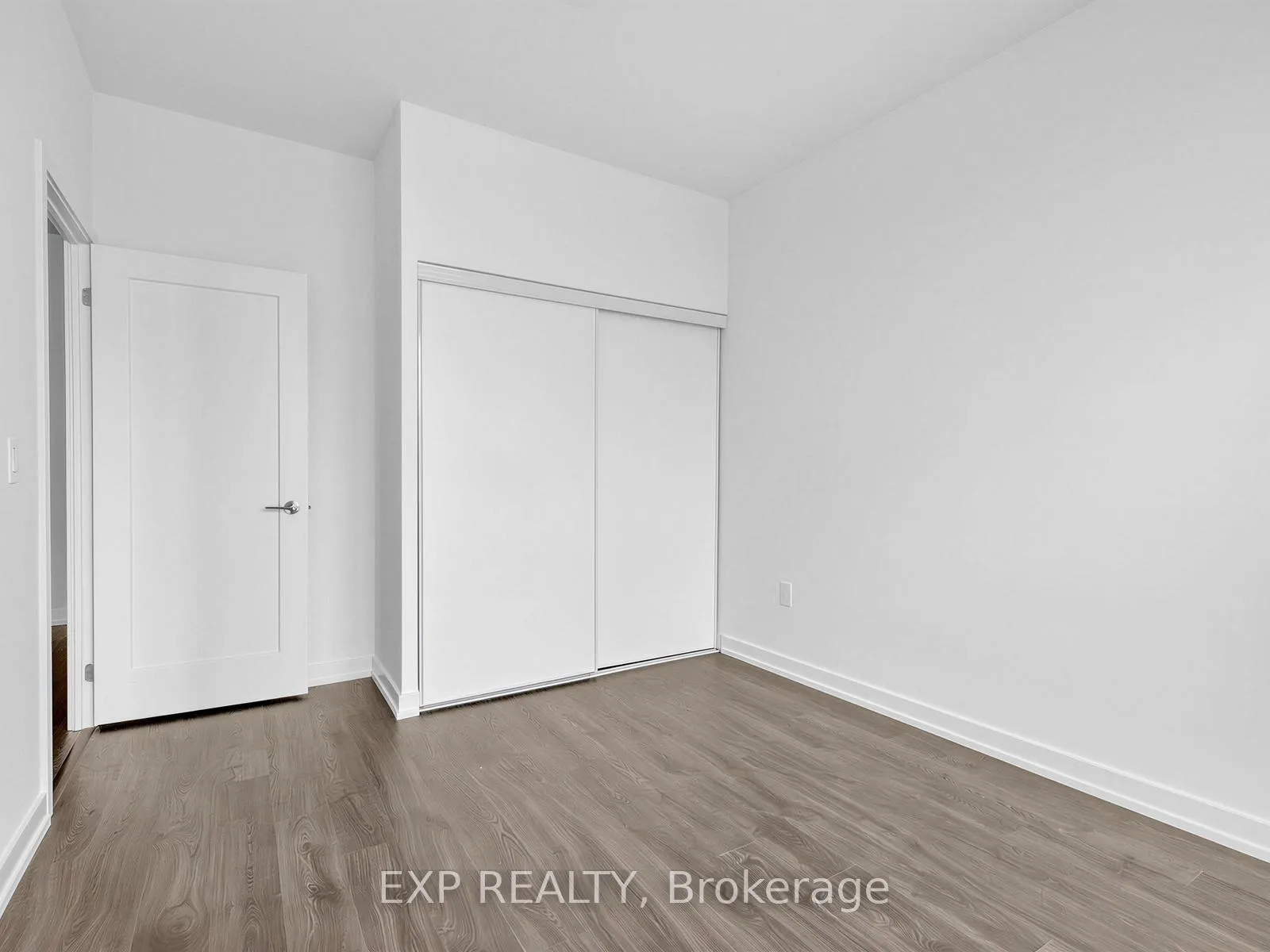 Photo 13 of Unit B-721, 9751 Markham Road, Markham, Greensborough — HOMEH