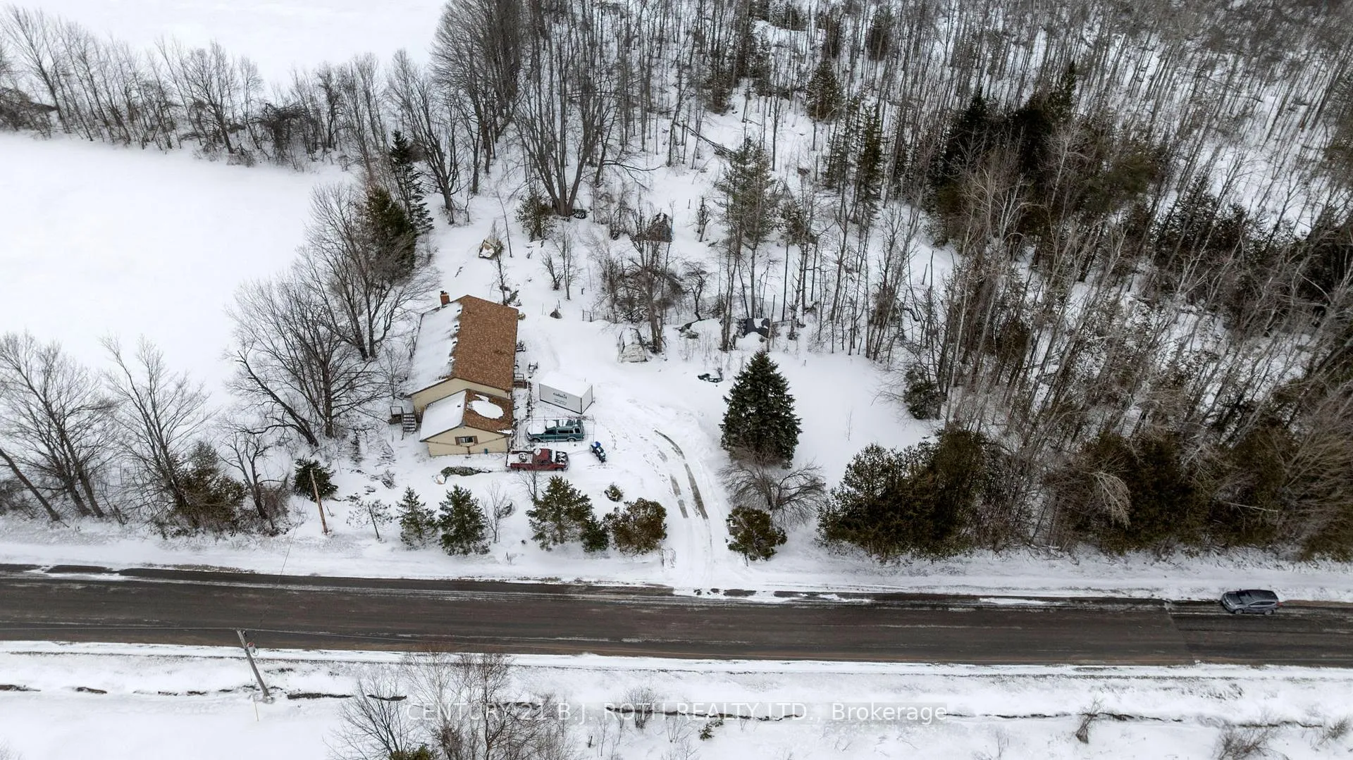 Photo 2 of 3477 11 Line N, Oro-Medonte, Rural Oro-Medonte — HOMEH