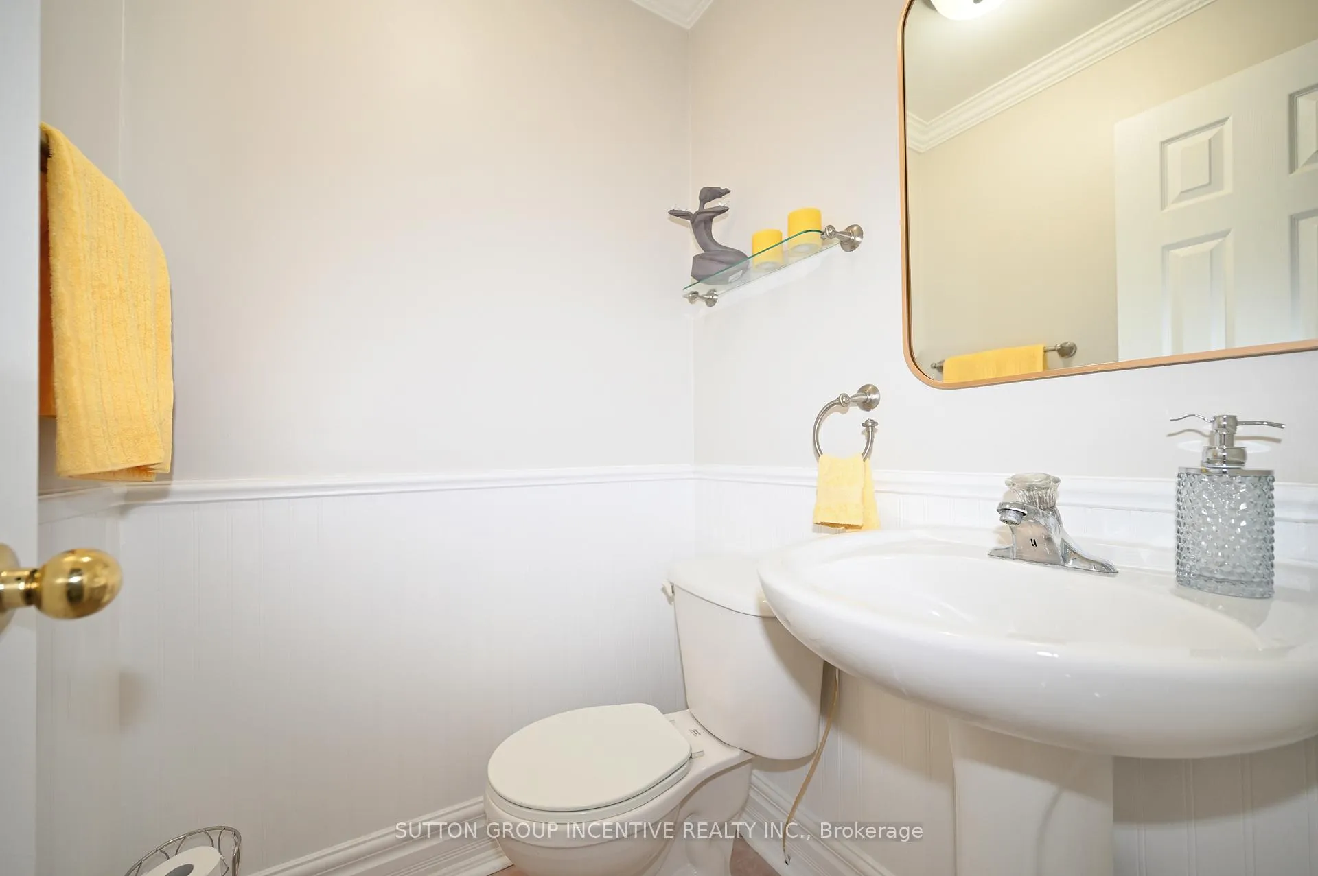 Photo 16 of 109 Esther Drive, Barrie, Painswick South — HOMEH