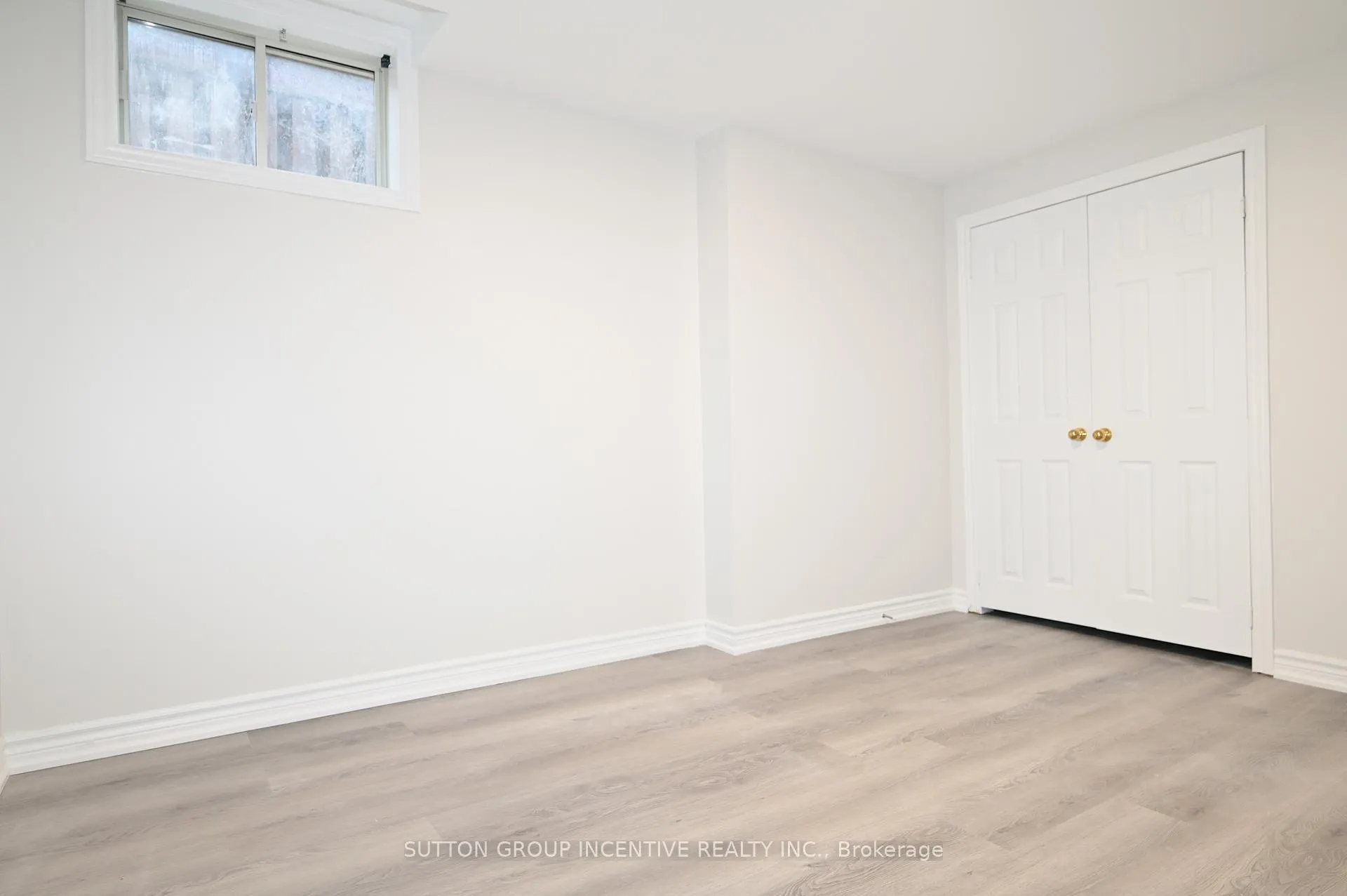 Photo 33 of 109 Esther Drive, Barrie, Painswick South — HOMEH