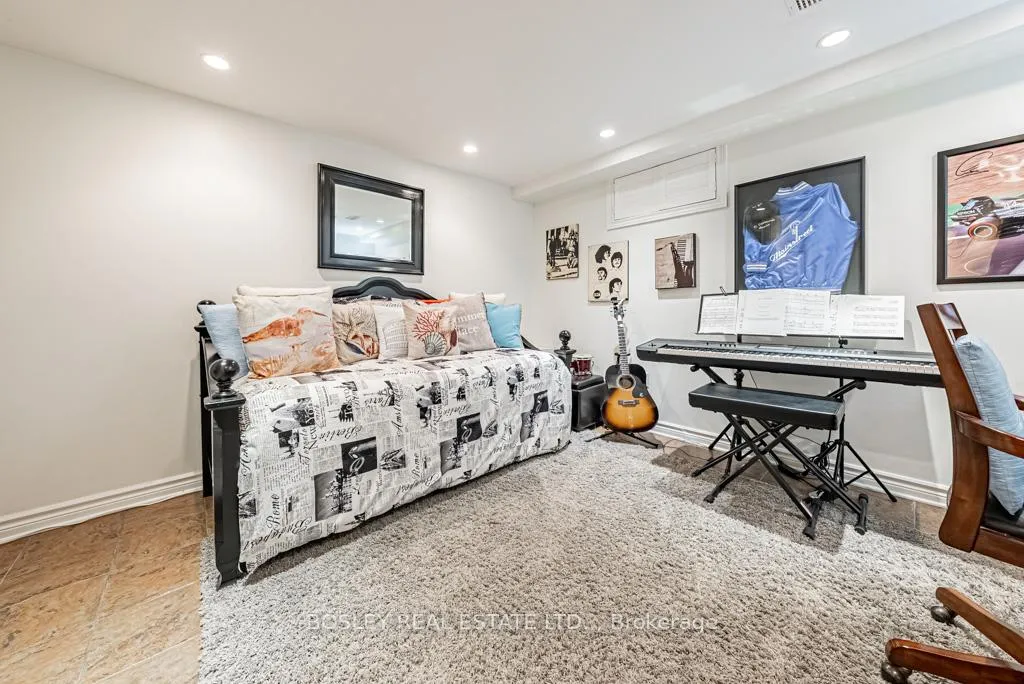 Photo 23 of Unit 33, 13 Lakeside Drive, St. Catharines, Port Weller — HOMEH