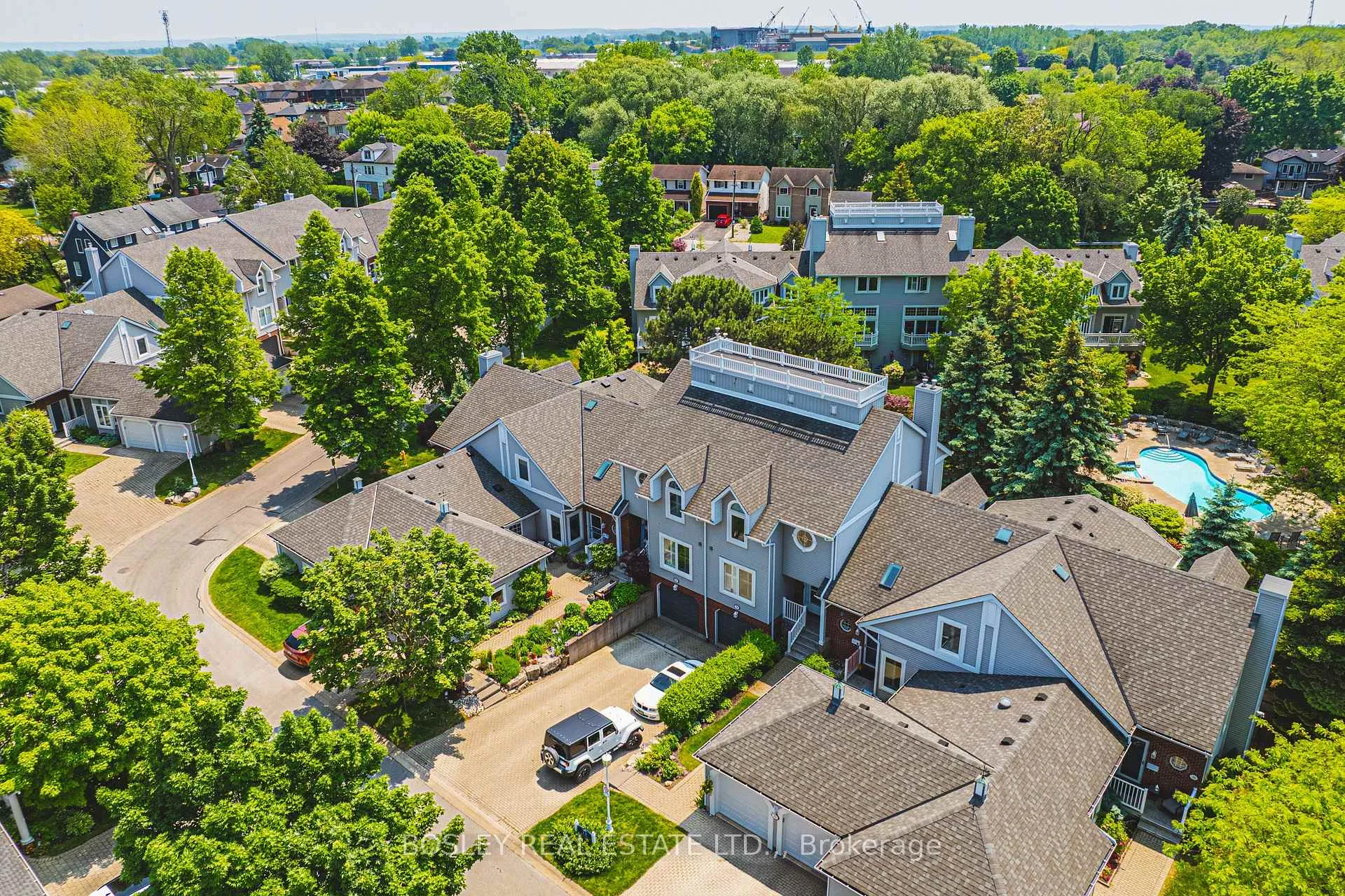 Photo 38 of Unit 33, 13 Lakeside Drive, St. Catharines, Port Weller — HOMEH