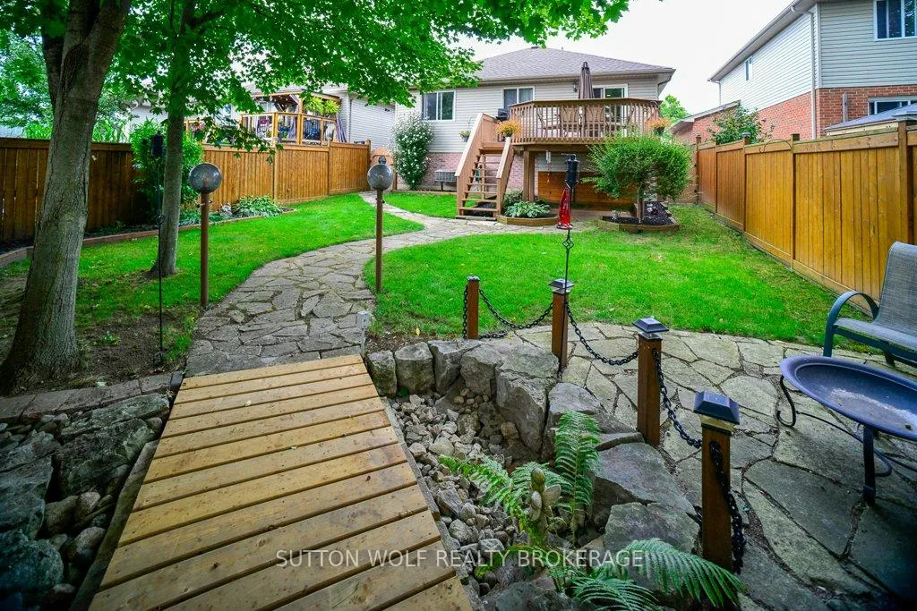Photo 23 of 80 Ridge Street, Strathroy-Caradoc, SW — HOMEH