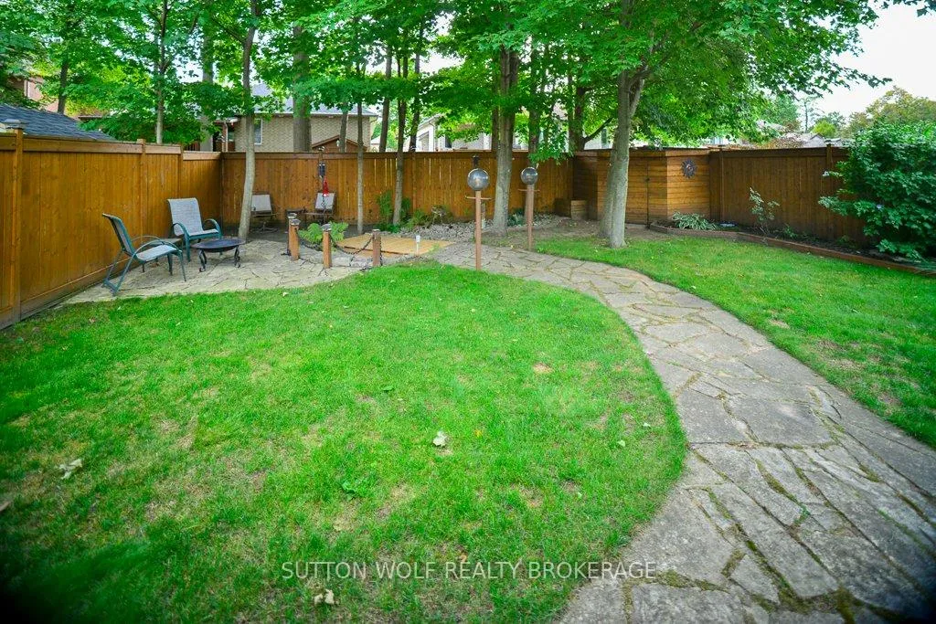 Photo 26 of 80 Ridge Street, Strathroy-Caradoc, SW — HOMEH