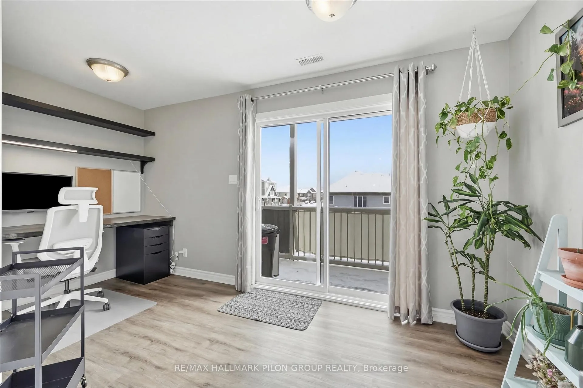 Photo 7 of 766 Lakeridge Drive, Ottawa, Avalon East — HOMEH
