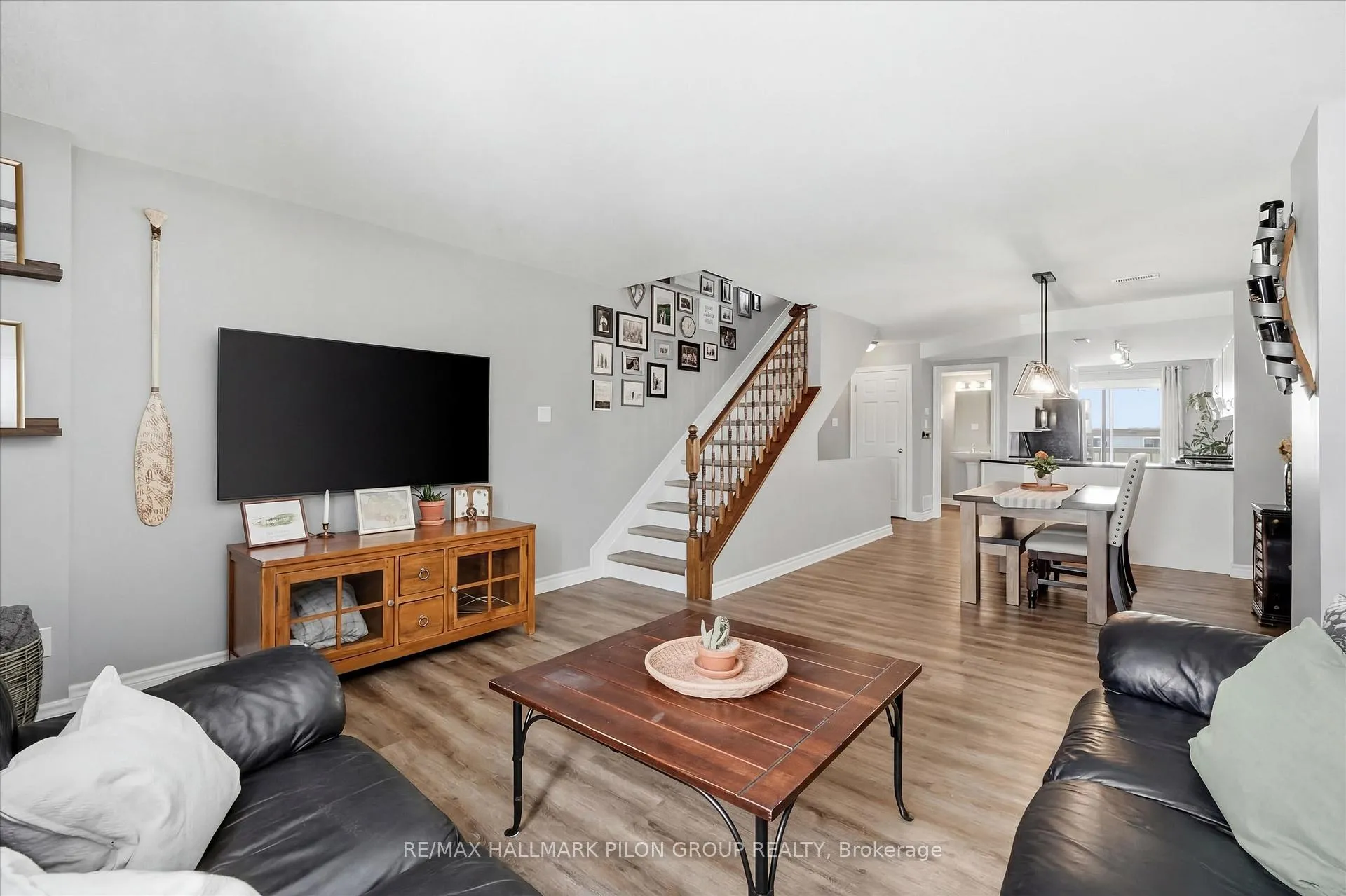 Photo 12 of 766 Lakeridge Drive, Ottawa, Avalon East — HOMEH