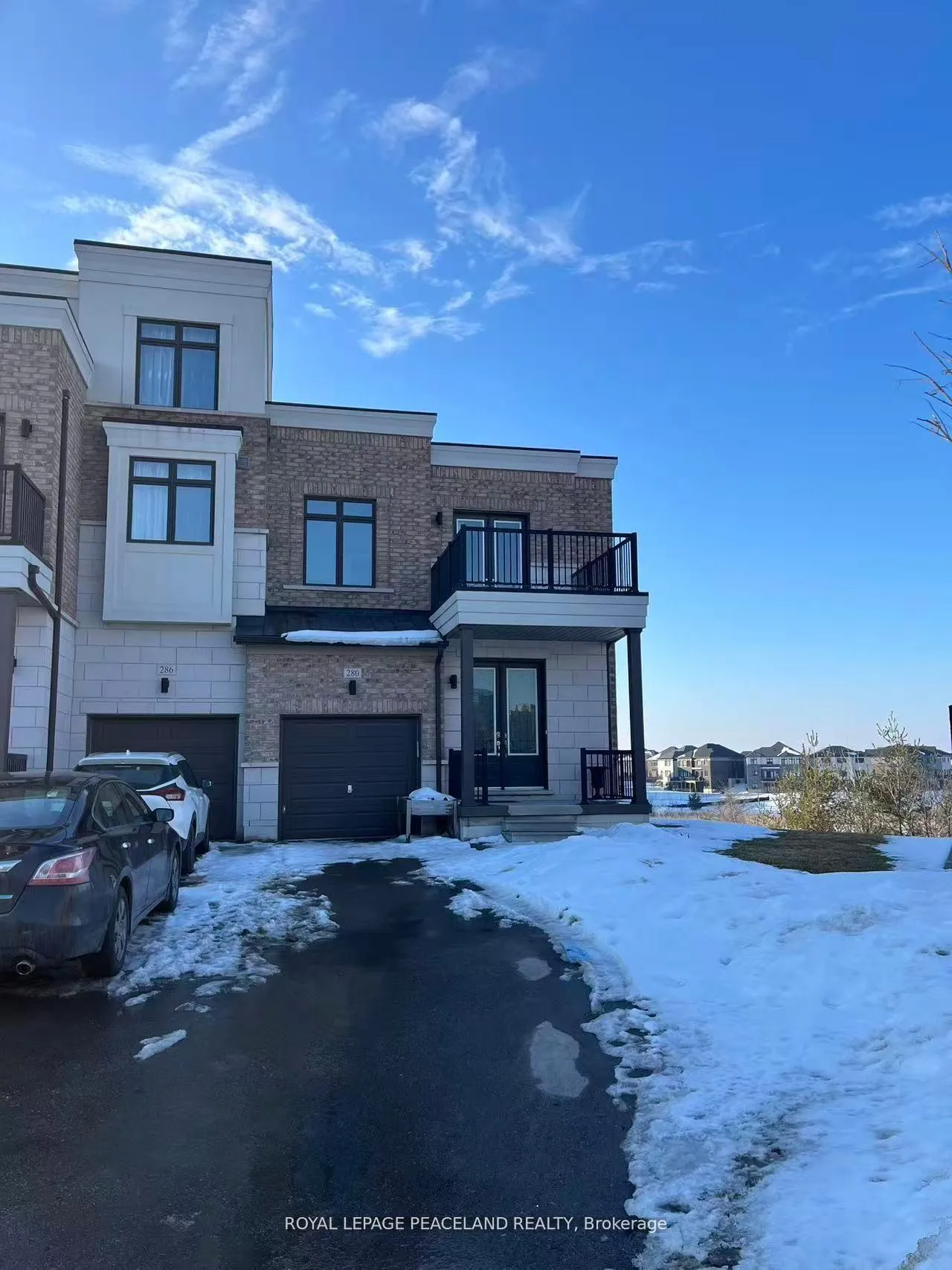 Photo 1 of 280 Elyse Court, Aurora, Bayview Northeast — HOMEH