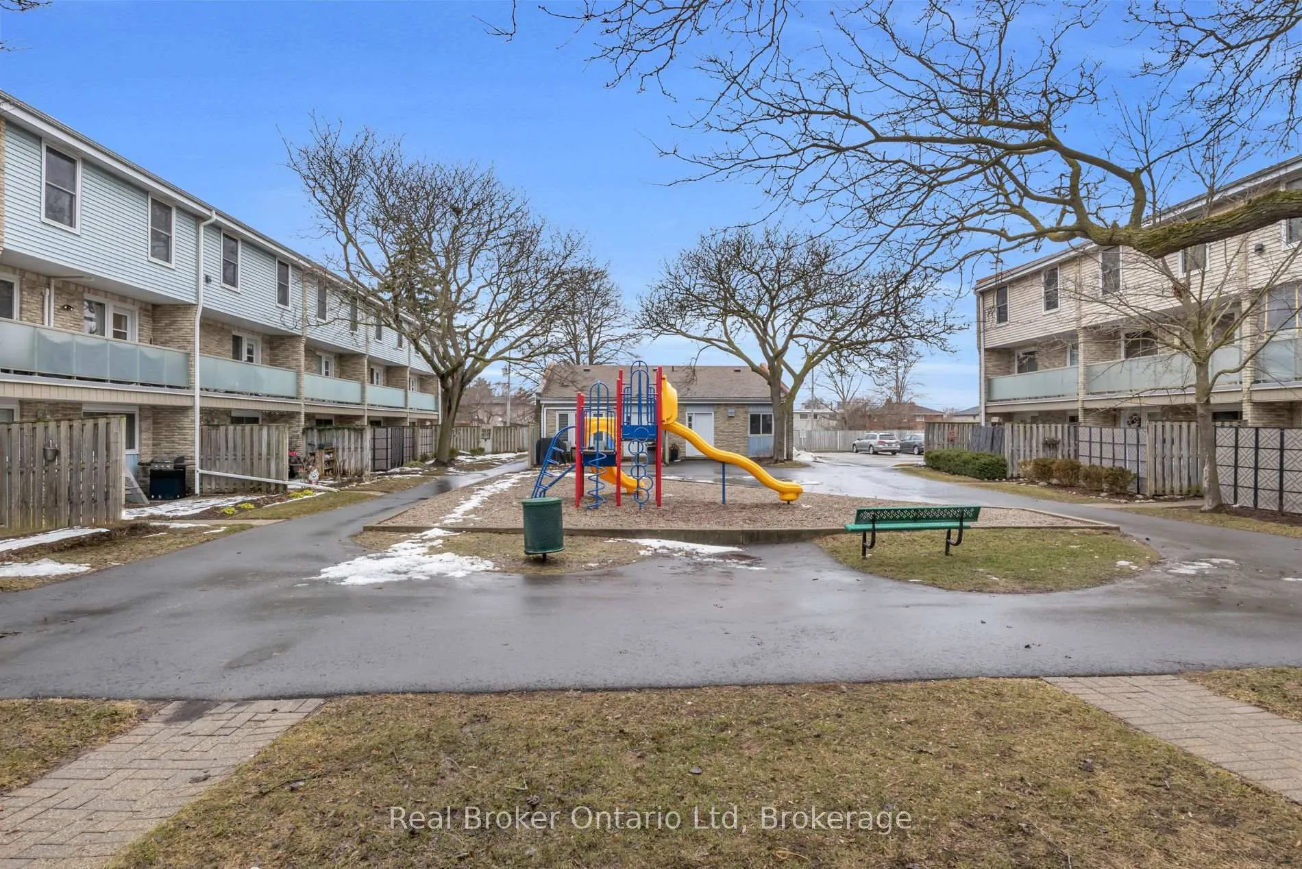 Photo 18 of Unit 57, 35 Breckenridge Drive, Kitchener, Heritage Park - Kitchener — HOMEH