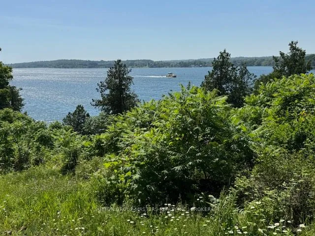 Photo 1 of 643 North Shore Road, Frontenac Islands, The Islands — HOMEH