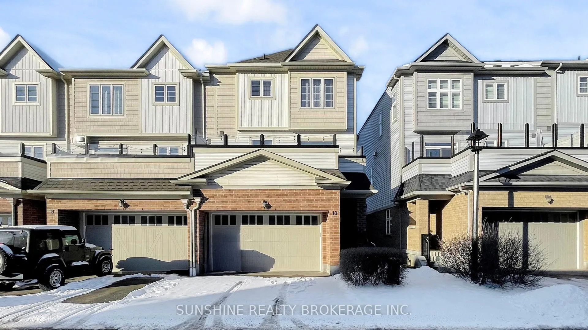 Photo 1 of 10 Cornerside Way, Whitby, Brooklin — HOMEH