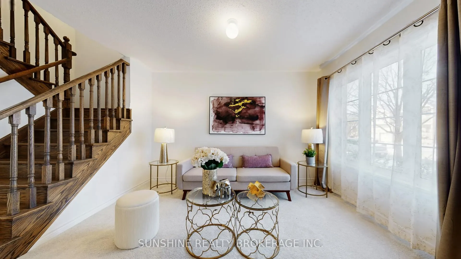 Photo 6 of 10 Cornerside Way, Whitby, Brooklin — HOMEH