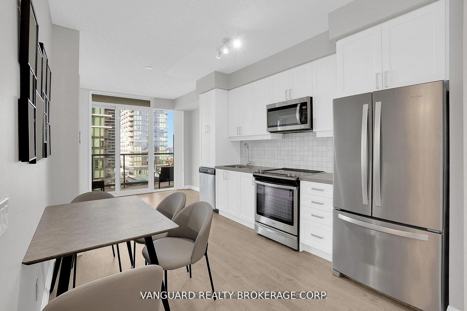 Photo 9 of Unit 1508, 7895 Jane Street, Vaughan, Concord — HOMEH