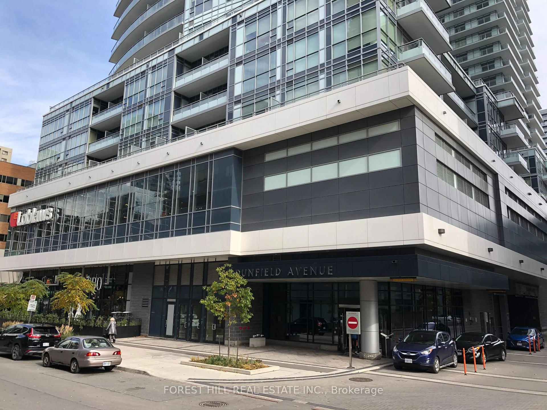 Photo 2 of Unit 910, 89 Dunfield Avenue, Toronto, Mount Pleasant West — HOMEH