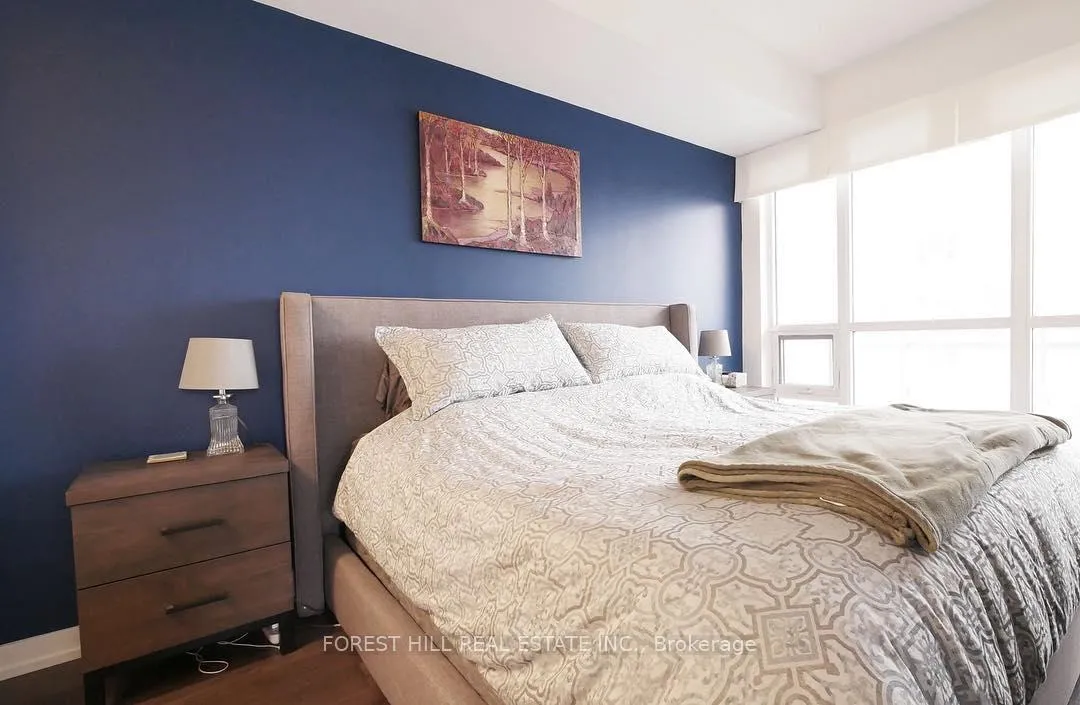 Photo 8 of Unit 910, 89 Dunfield Avenue, Toronto, Mount Pleasant West — HOMEH