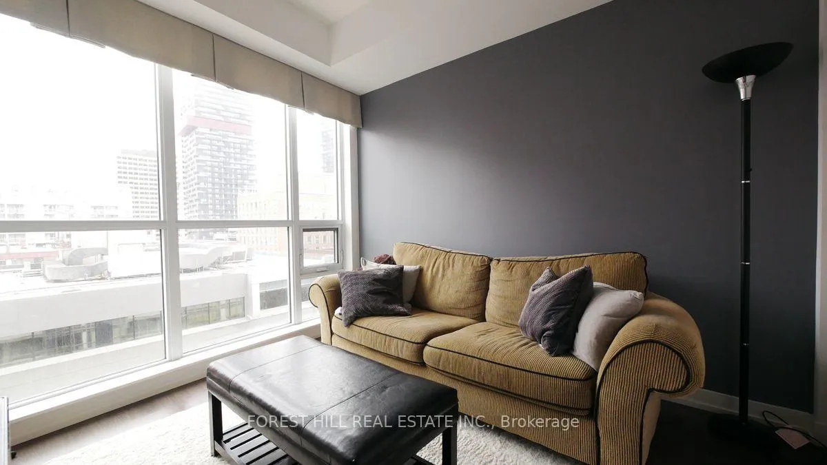 Photo 9 of Unit 910, 89 Dunfield Avenue, Toronto, Mount Pleasant West — HOMEH