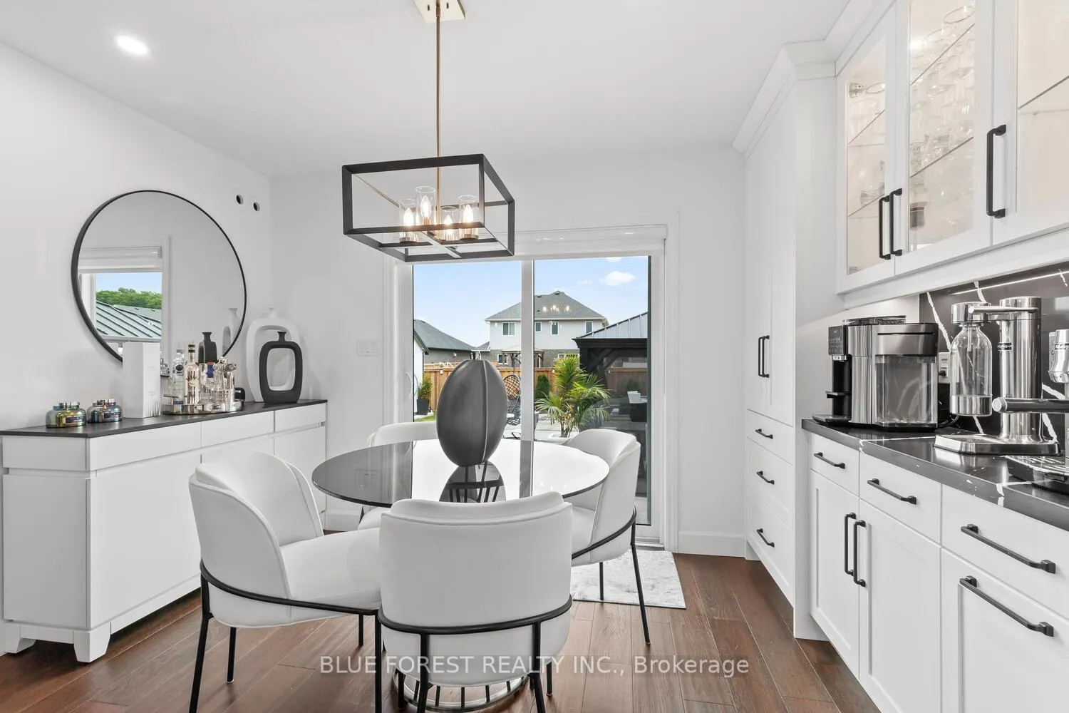 Photo 14 of 28 Weir Crescent, St. Thomas — HOMEH