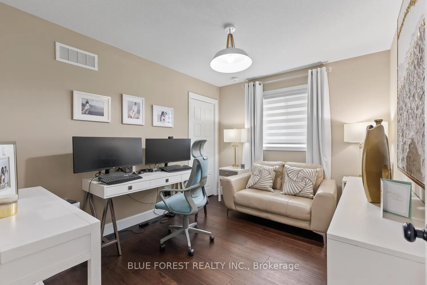 Photo 23 of 28 Weir Crescent, St. Thomas — HOMEH