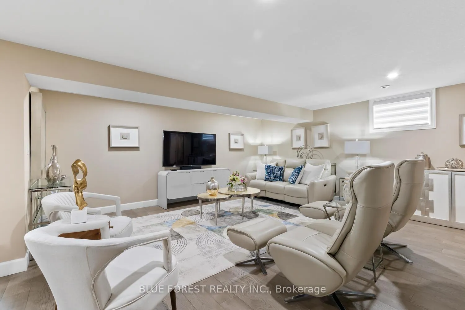 Photo 30 of 28 Weir Crescent, St. Thomas — HOMEH