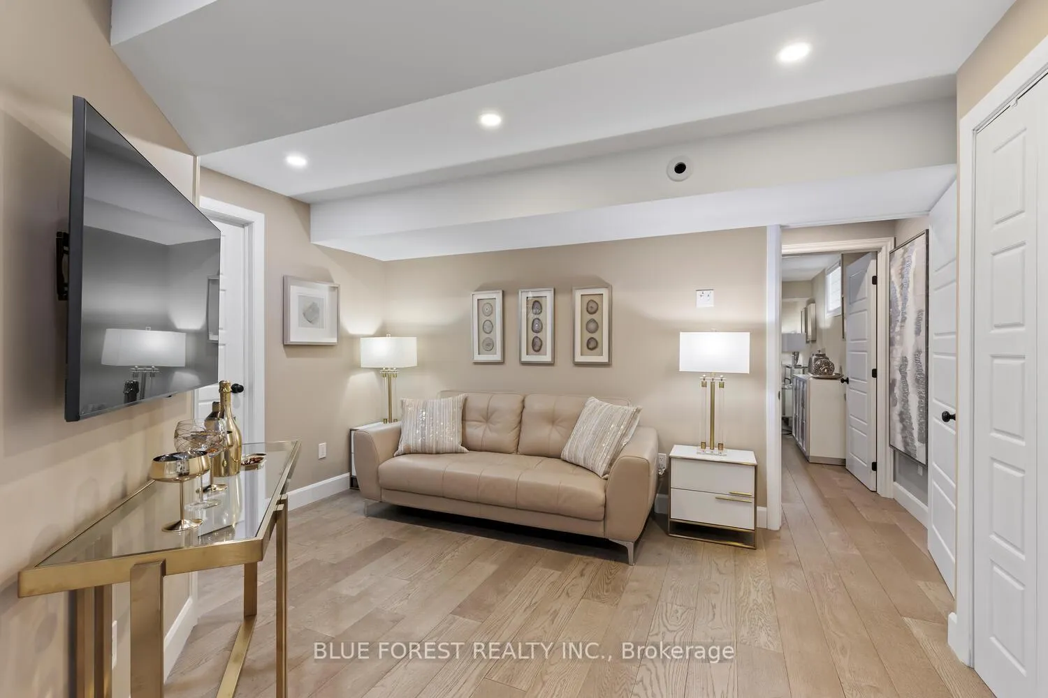 Photo 34 of 28 Weir Crescent, St. Thomas — HOMEH