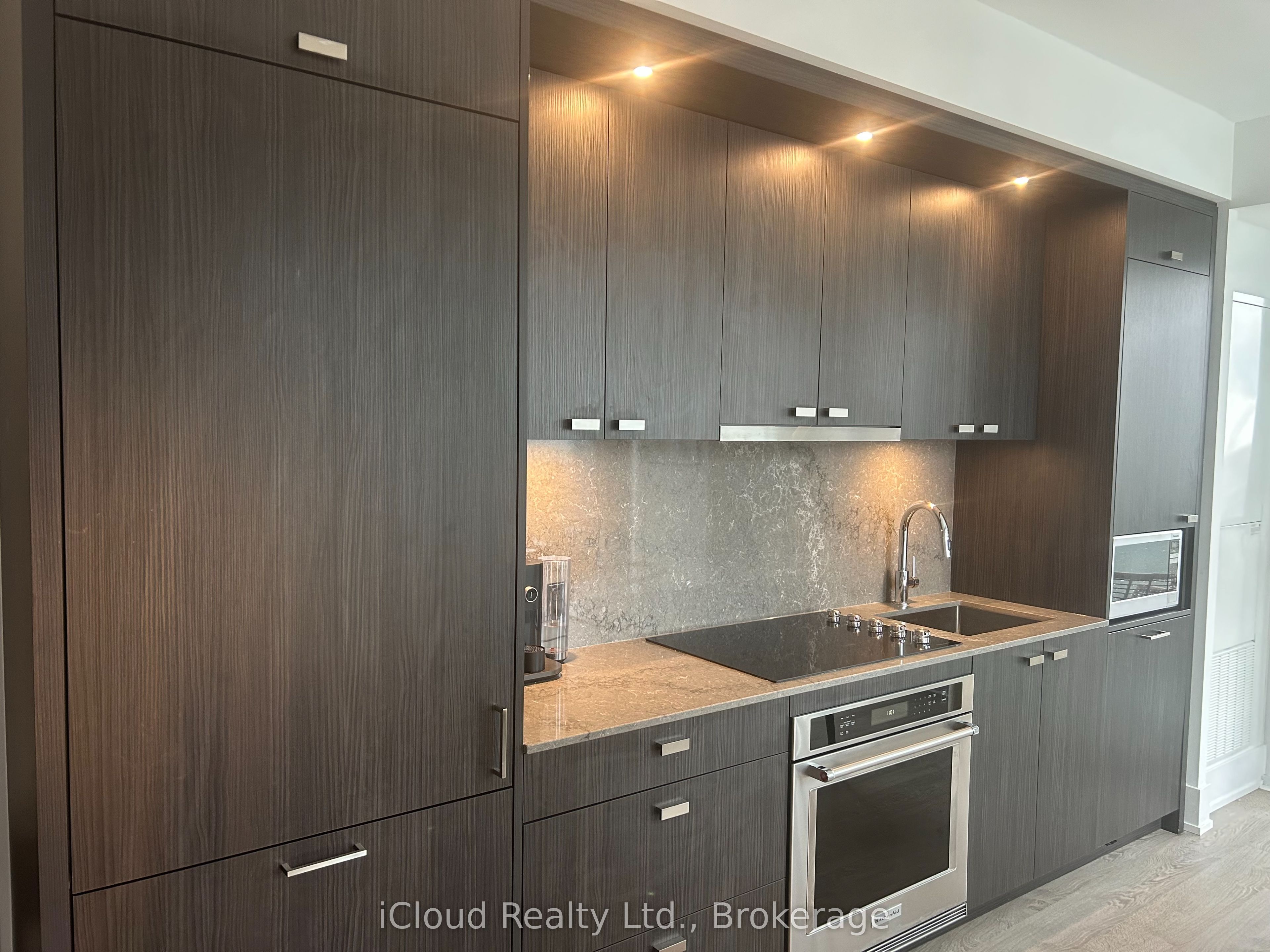Photo 2 of Unit 1014, 480 Front Street W, Toronto, Waterfront Communities — HOMEH